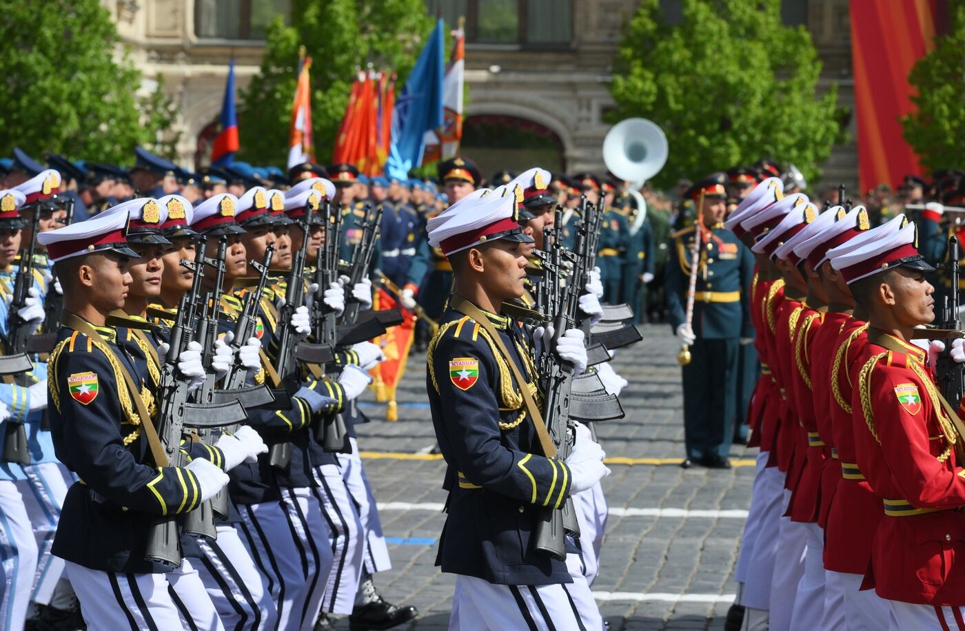La delegación de Myanmar.