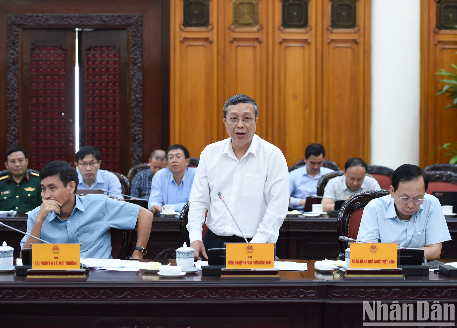 Un representante del Ministerio de Agricultura y Desarrollo Rural.