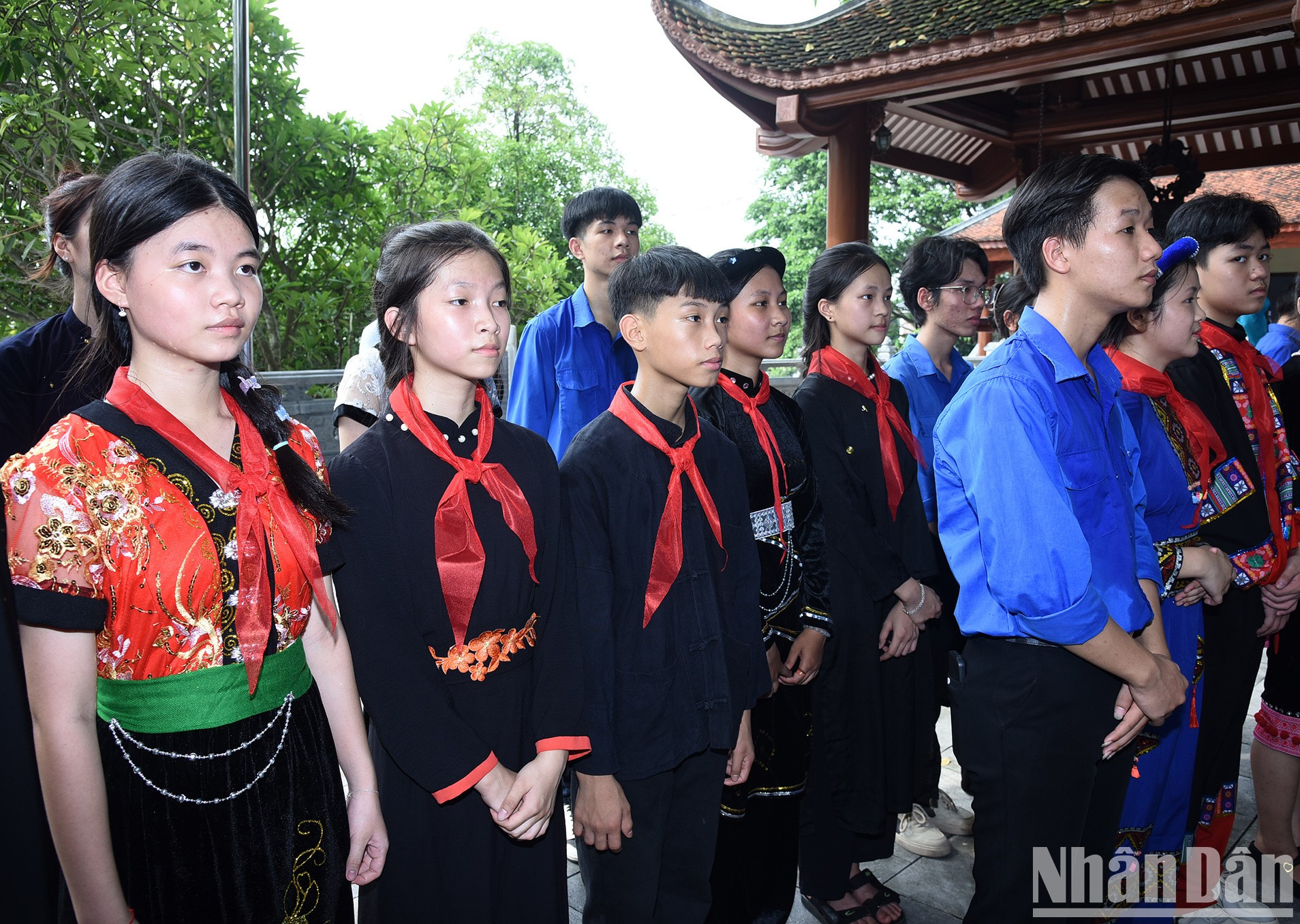 Los jóvenes del distrito de Dai Tu en la cita. Los jóvenes del distrito de Dai Tu en la cita.