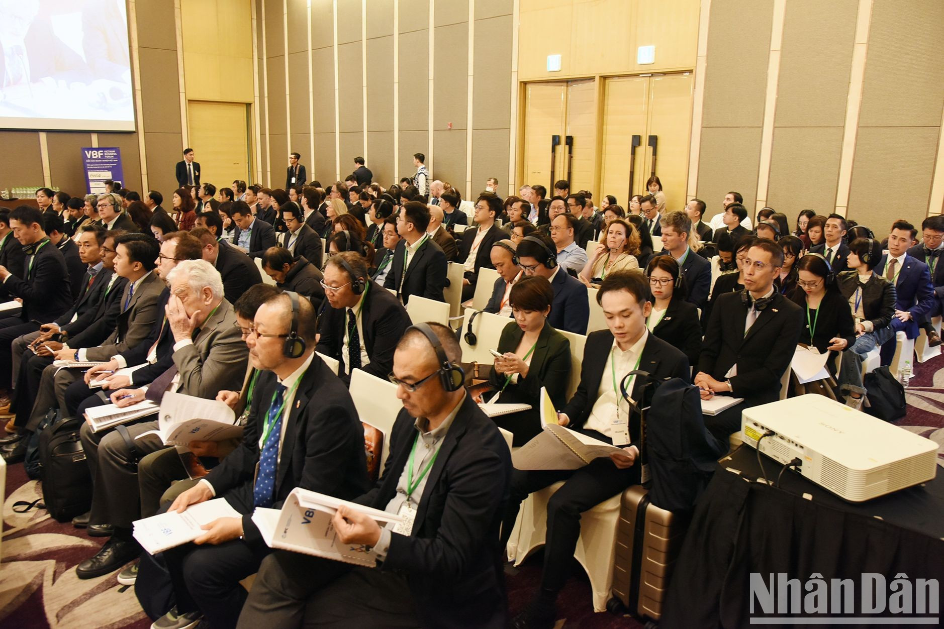 Los asistentes en la cita.