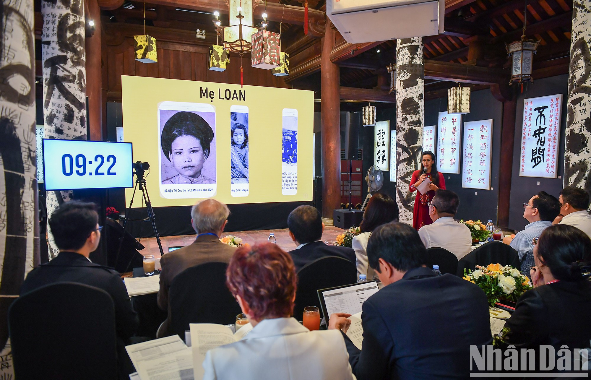 Con base en presentaciones y respuestas, los jueces califican cada proyecto.