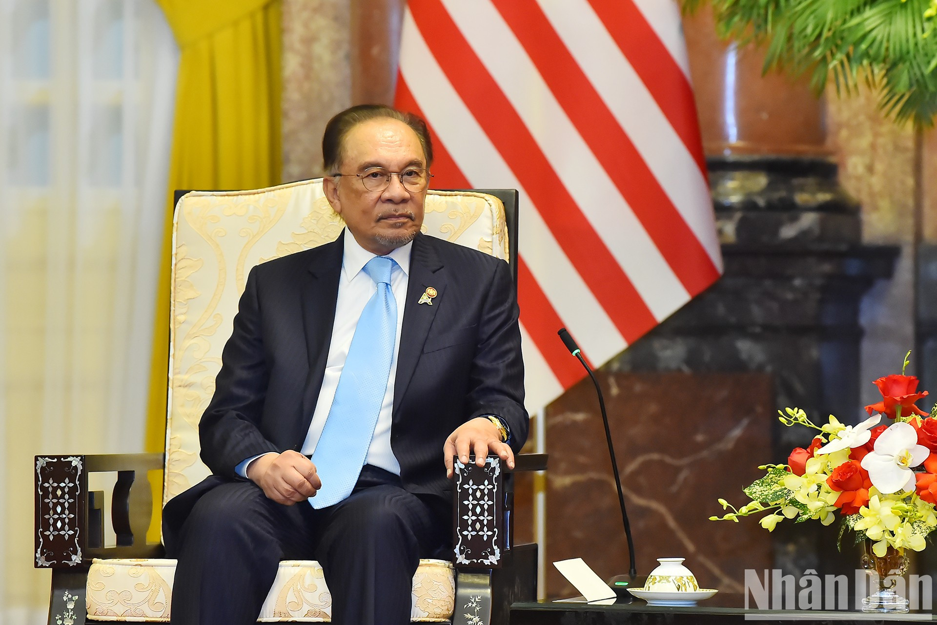 El primer ministro de Malasia, Anwar Ibrahim, interviene en el encuentro.