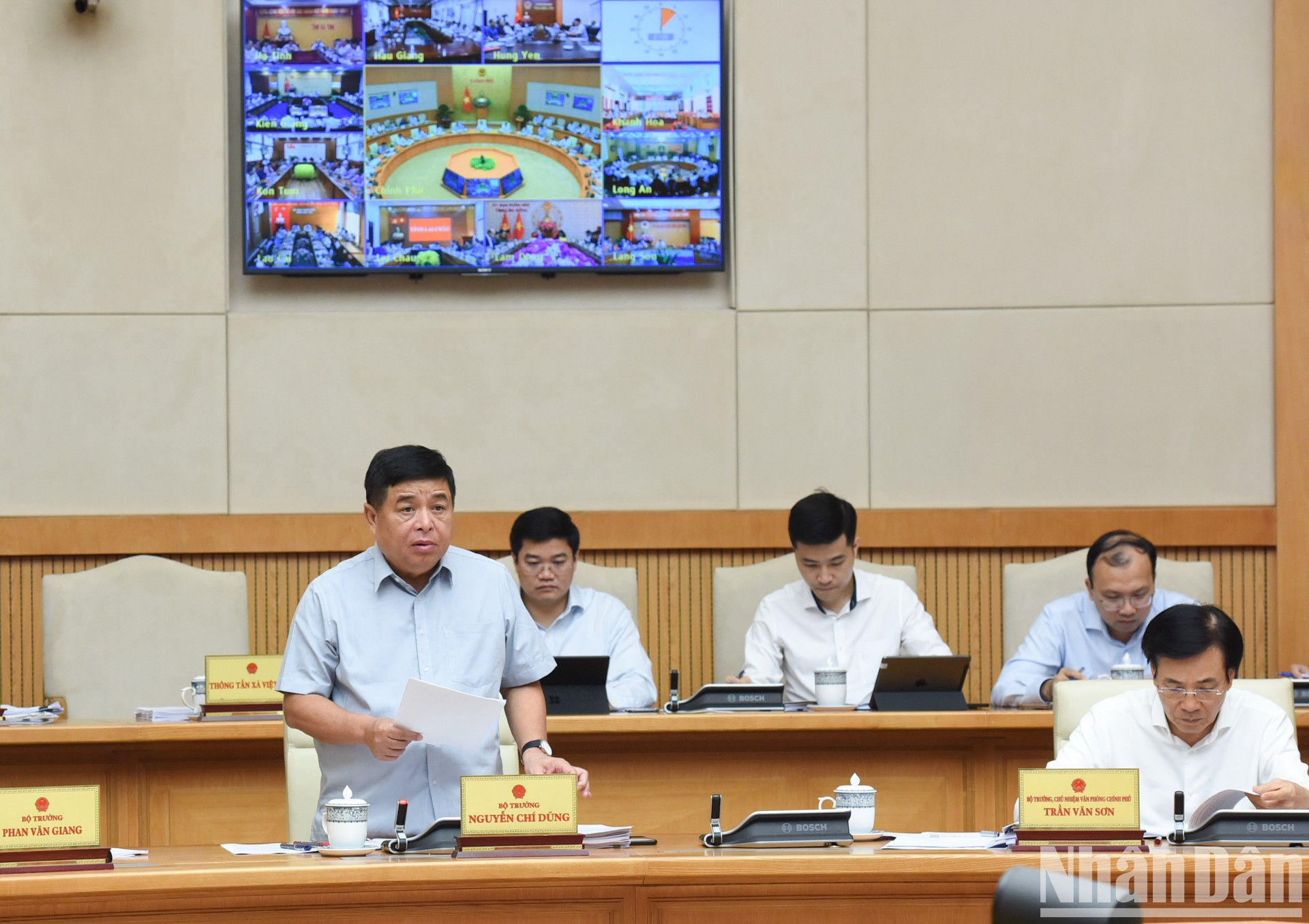 El ministro de Planificación e Inversión, Nguyen Chi Dung. El ministro de Planificación e Inversión, Nguyen Chi Dung.