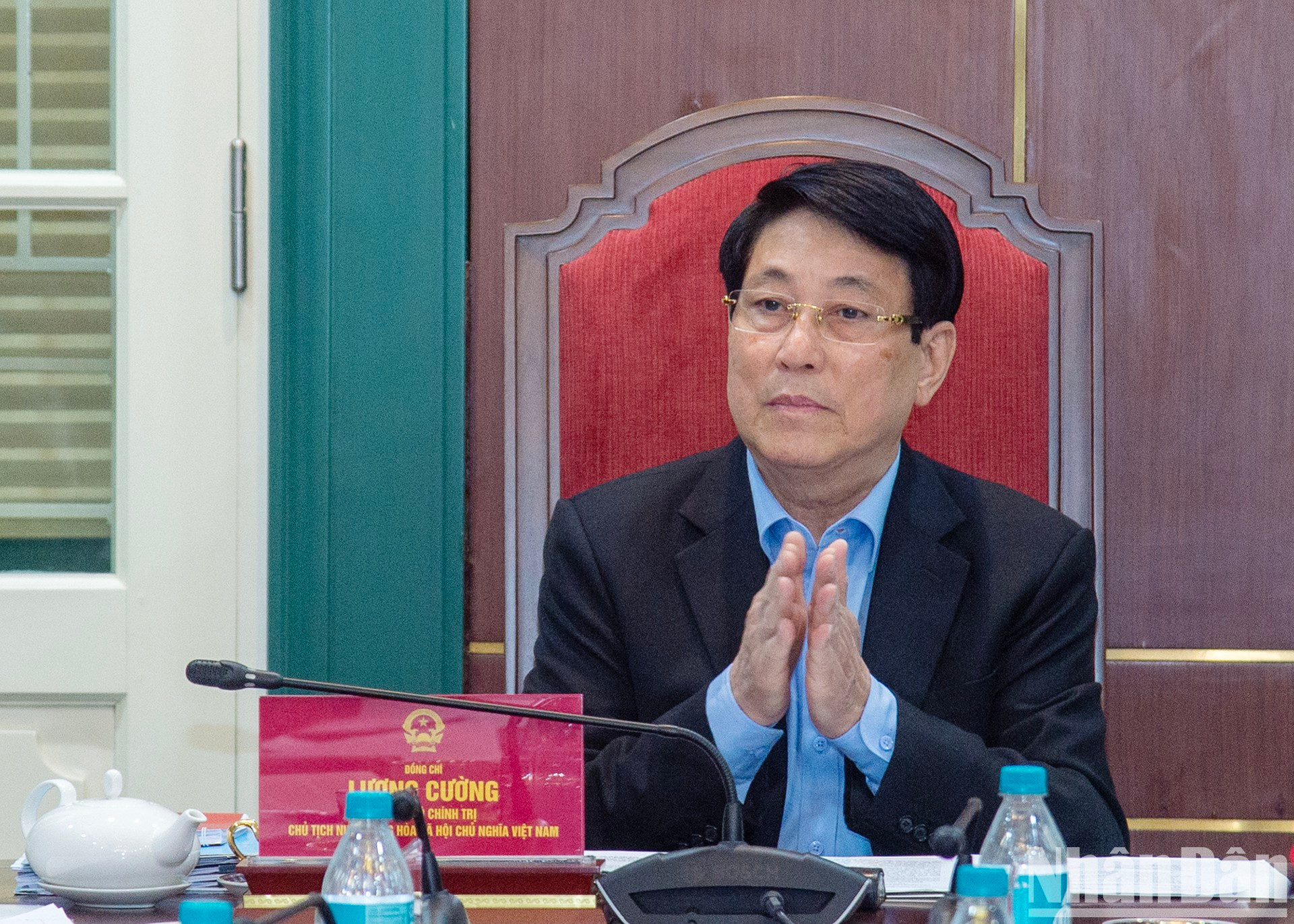 El presidente vietnamita, Luong Cuong, preside la reunión.