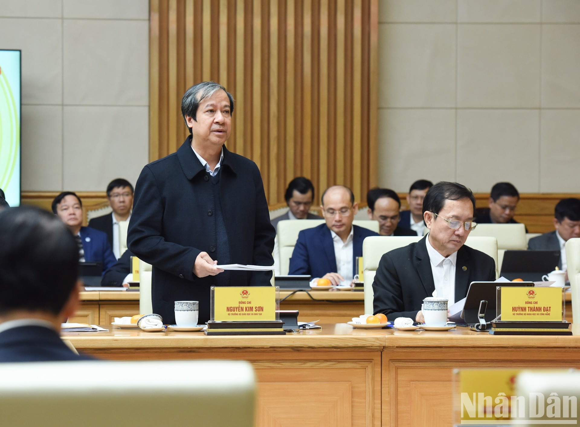 El ministro de Educación y Formación, Nguyen Kim Son, interviene en el acto. El ministro de Educación y Formación, Nguyen Kim Son, interviene en el acto.