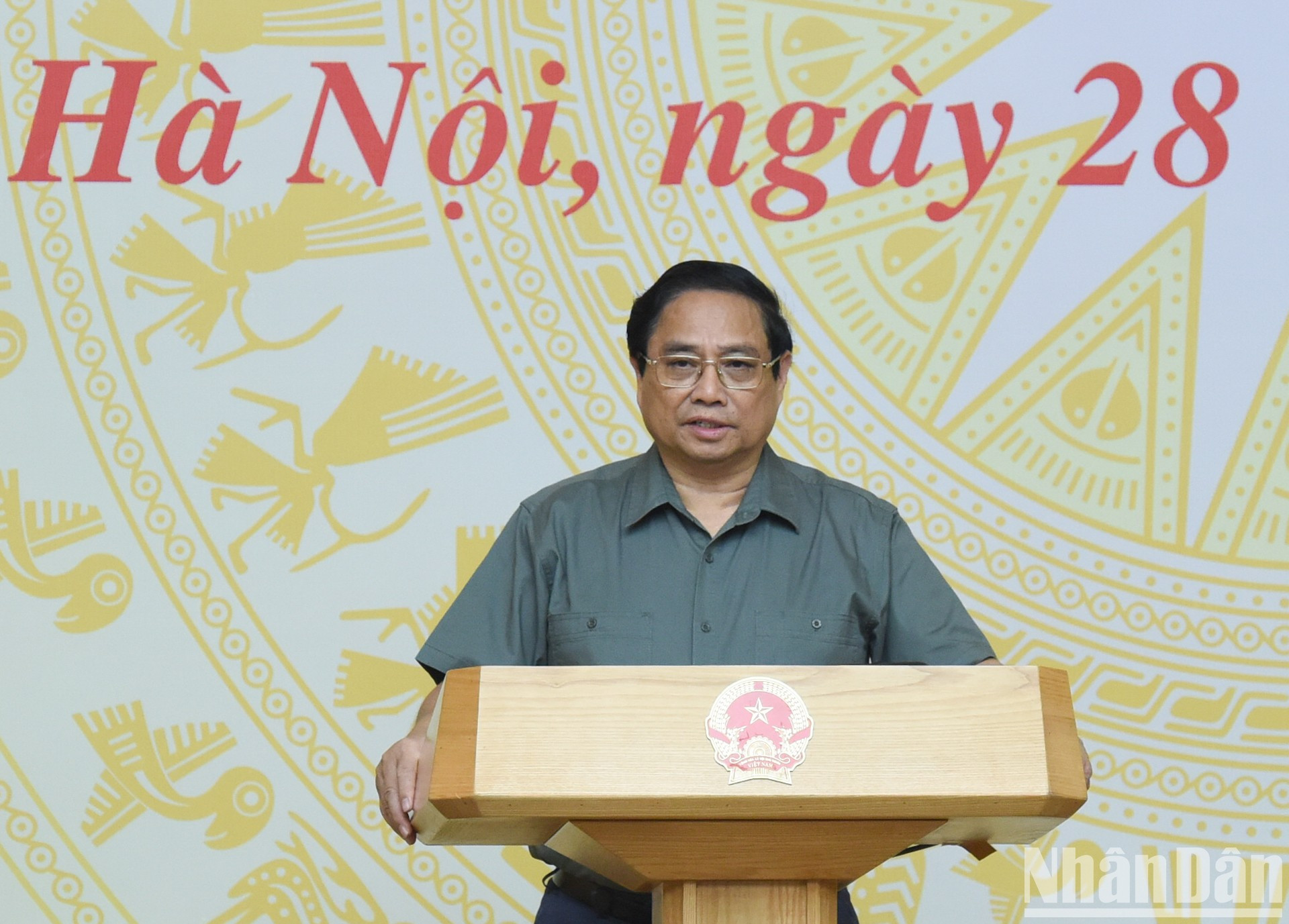 El premier vietnamita, Pham Minh Chinh, pronuncia un discurso. El premier vietnamita, Pham Minh Chinh, pronuncia un discurso.