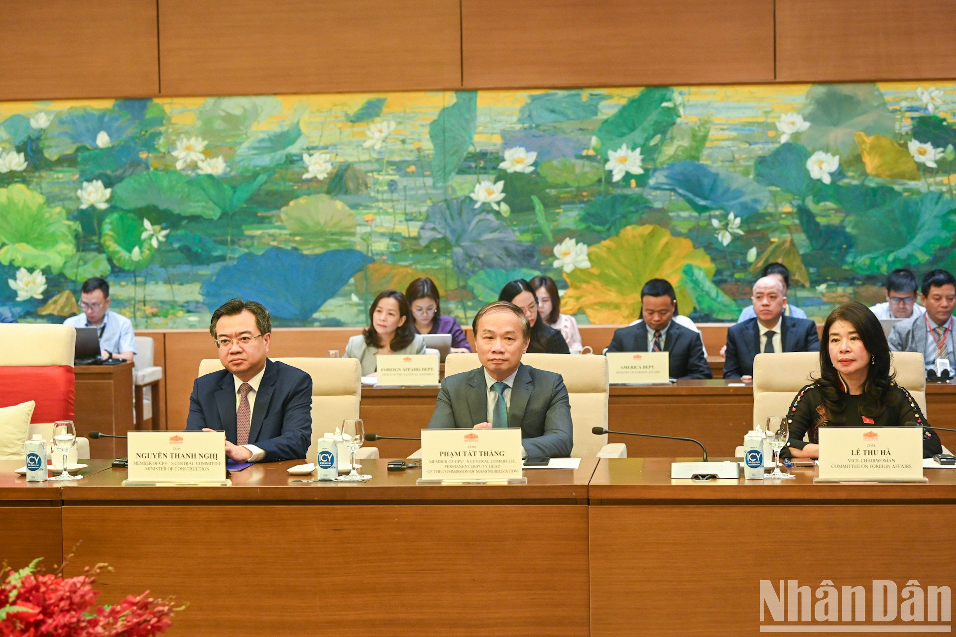 Delegados vietnamitas en el evento.