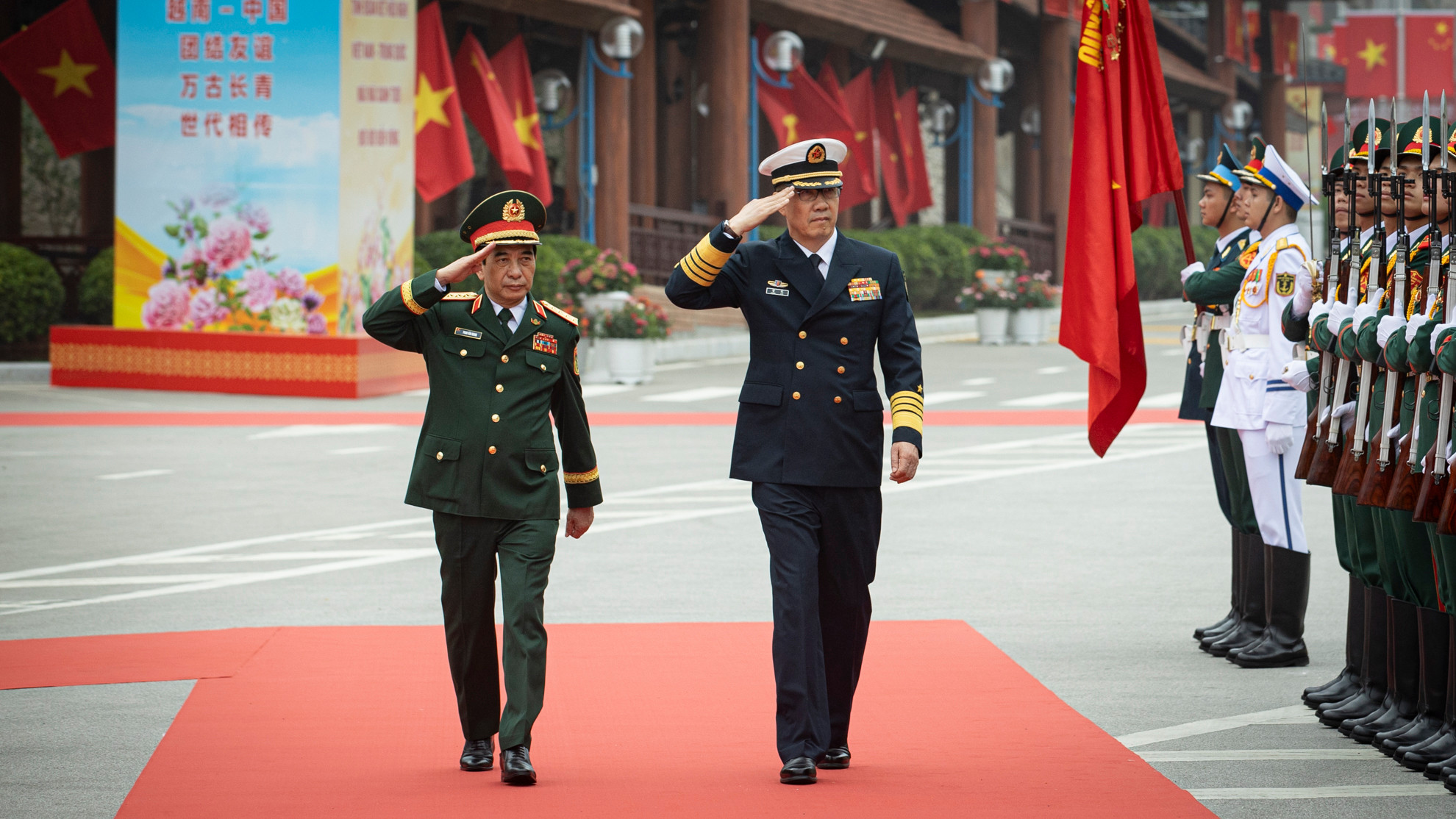 [Foto] Ceremonia de bienvenida a ministro de Defensa chino para asistir a actividades de intercambio amistoso