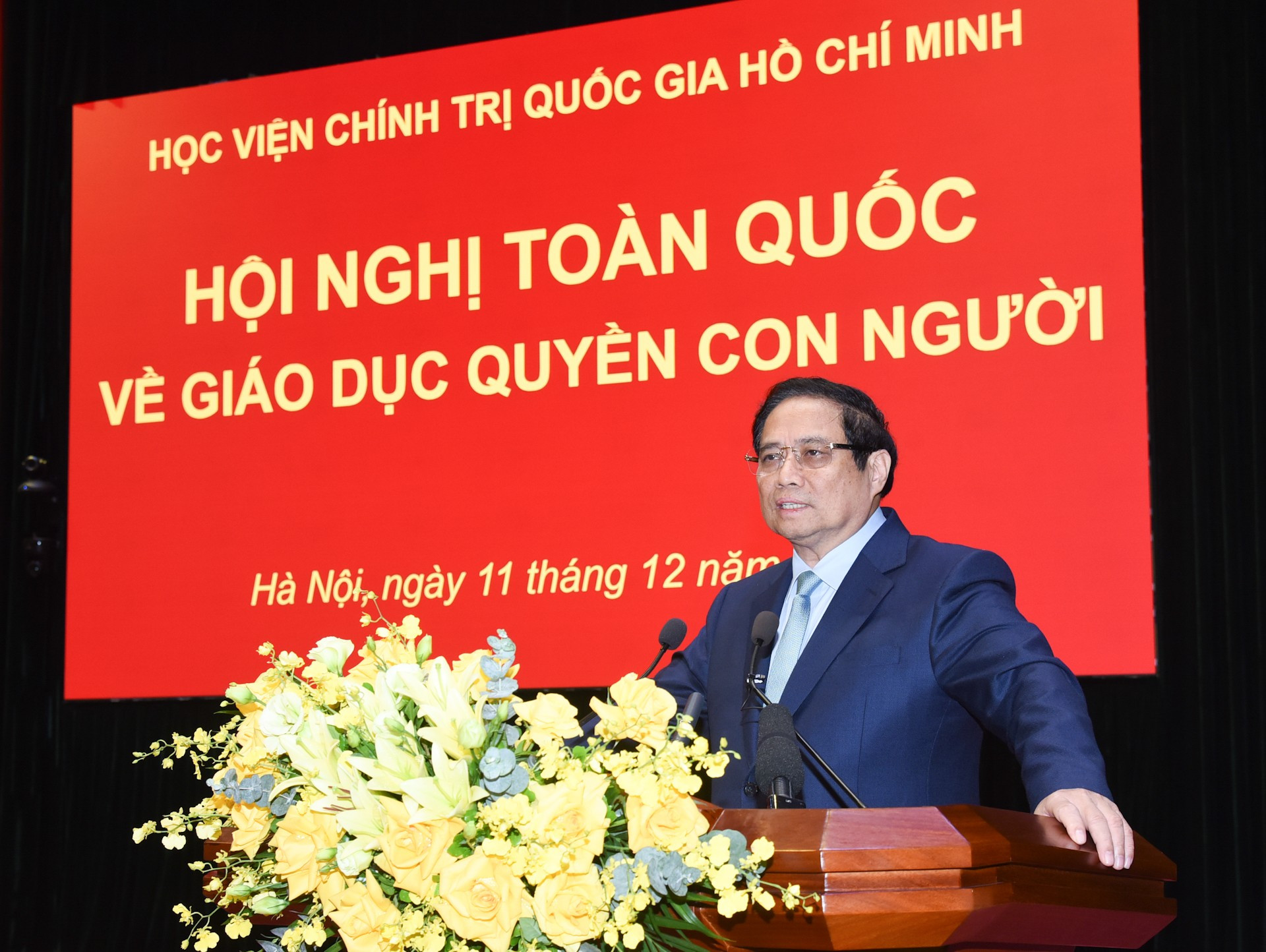 El primer ministro vietnamita, Pham Minh Chinh, pronuncia un discurso. El primer ministro vietnamita, Pham Minh Chinh, pronuncia un discurso.