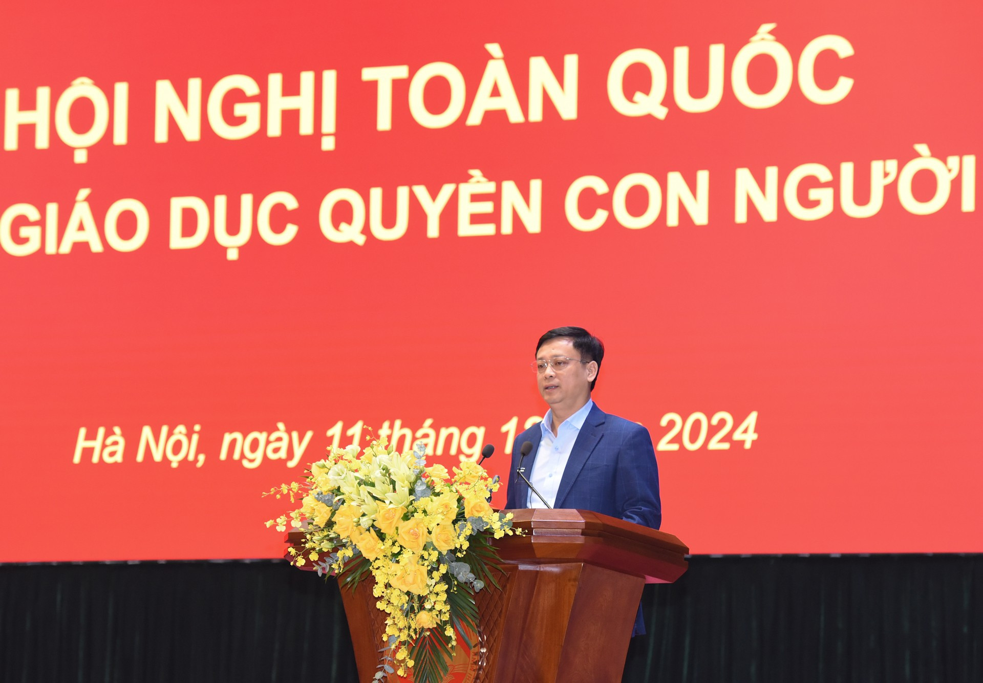El vicepresidente del Comité Popular de la provincia de Thua Thien Hue, Nguyen Thanh Binh. El vicepresidente del Comité Popular de la provincia de Thua Thien Hue, Nguyen Thanh Binh.