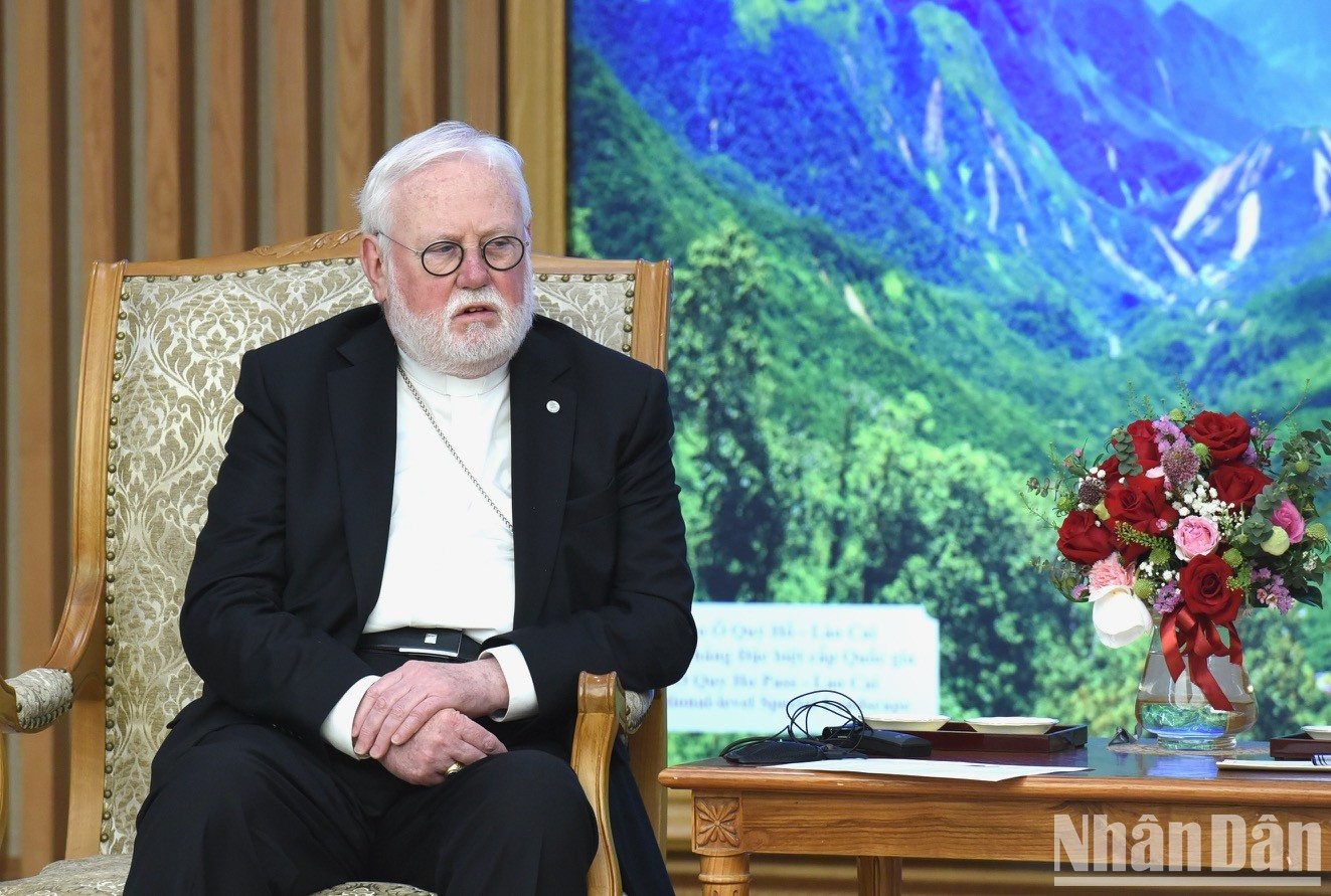 El arzobispo Paul Richard Gallagher interviene. El arzobispo Paul Richard Gallagher interviene.