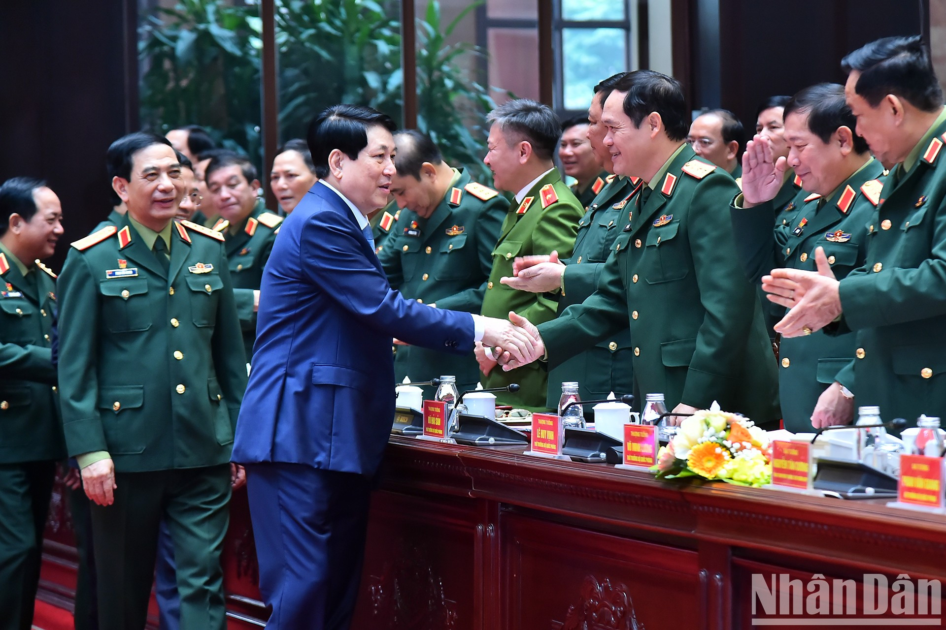 El presidente Luong Cuong y delegados en el acto. El presidente Luong Cuong y delegados en el acto.