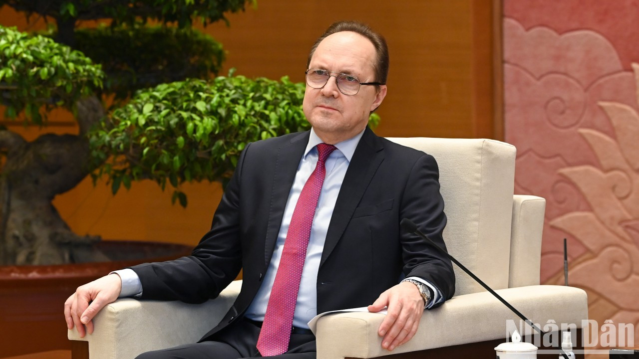 El embajador de Moscú en Hanói, Gennady Bezdetko. El embajador de Moscú en Hanói, Gennady Bezdetko.