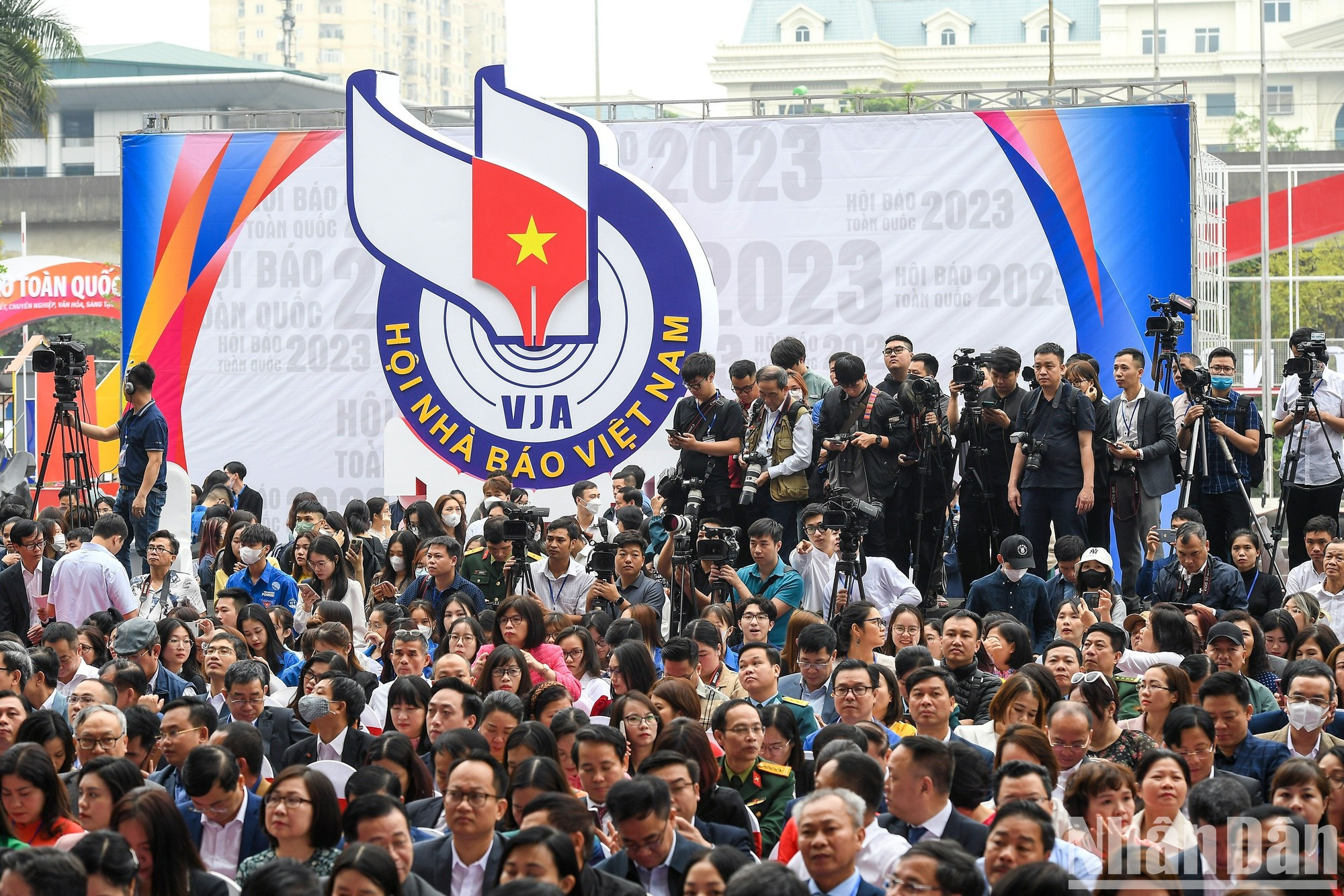 Reporteros en la ceremonia de apertura. Reporteros en la ceremonia de apertura.