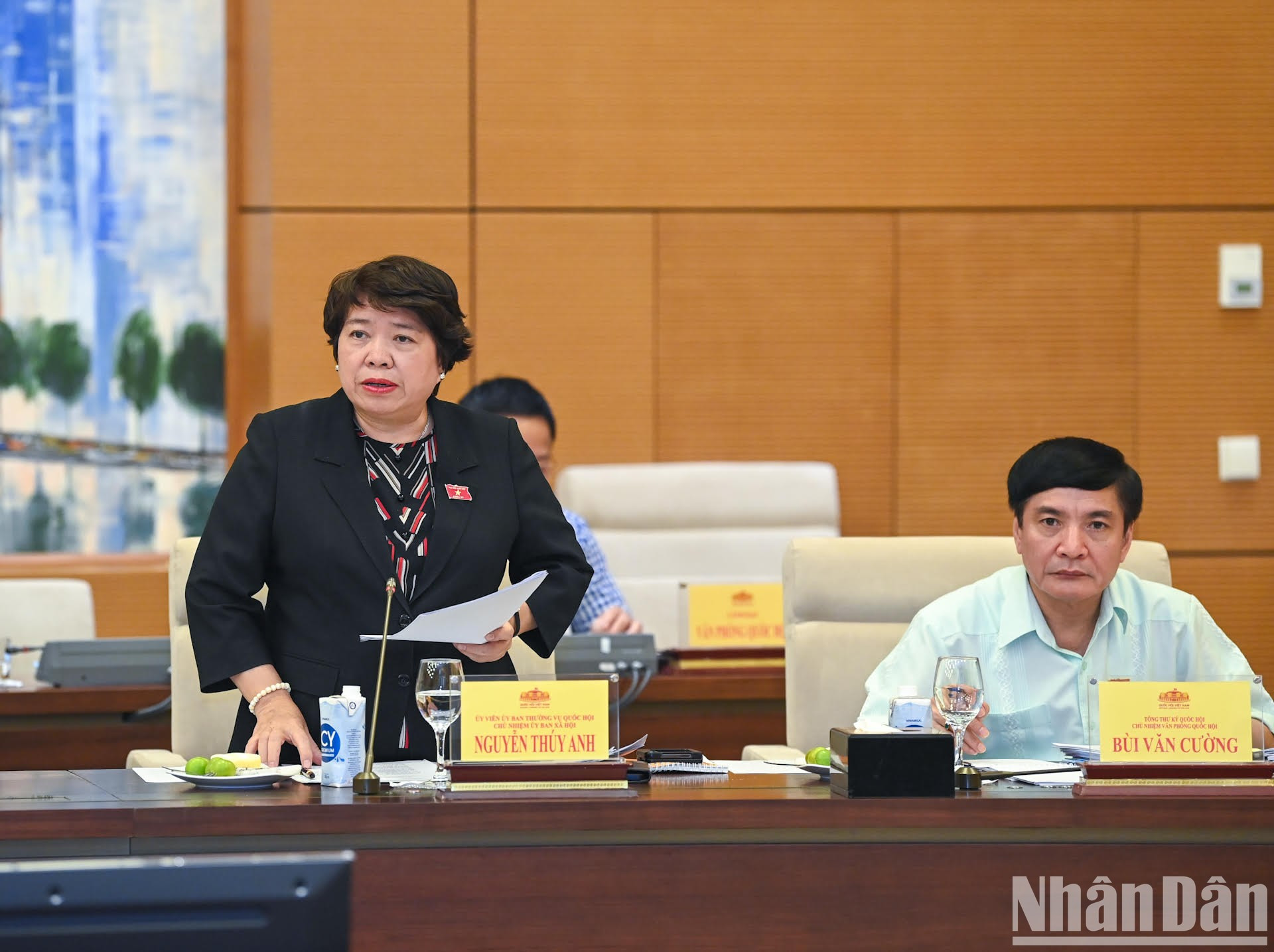 La jefa del Comisión de asuntos sociales, Nguyen Thuy Anh, habla en el acto. La jefa del Comisión de asuntos sociales, Nguyen Thuy Anh, habla en el acto.