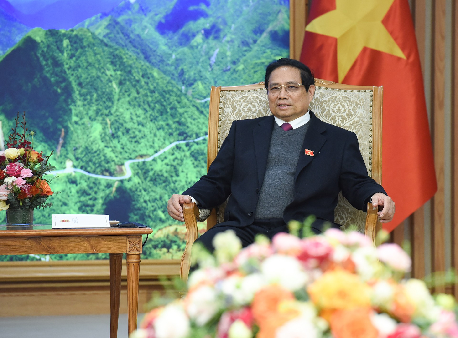 El premier vietnamita, Pham Minh Chinh, habla en la cita. El premier vietnamita, Pham Minh Chinh, habla en la cita.