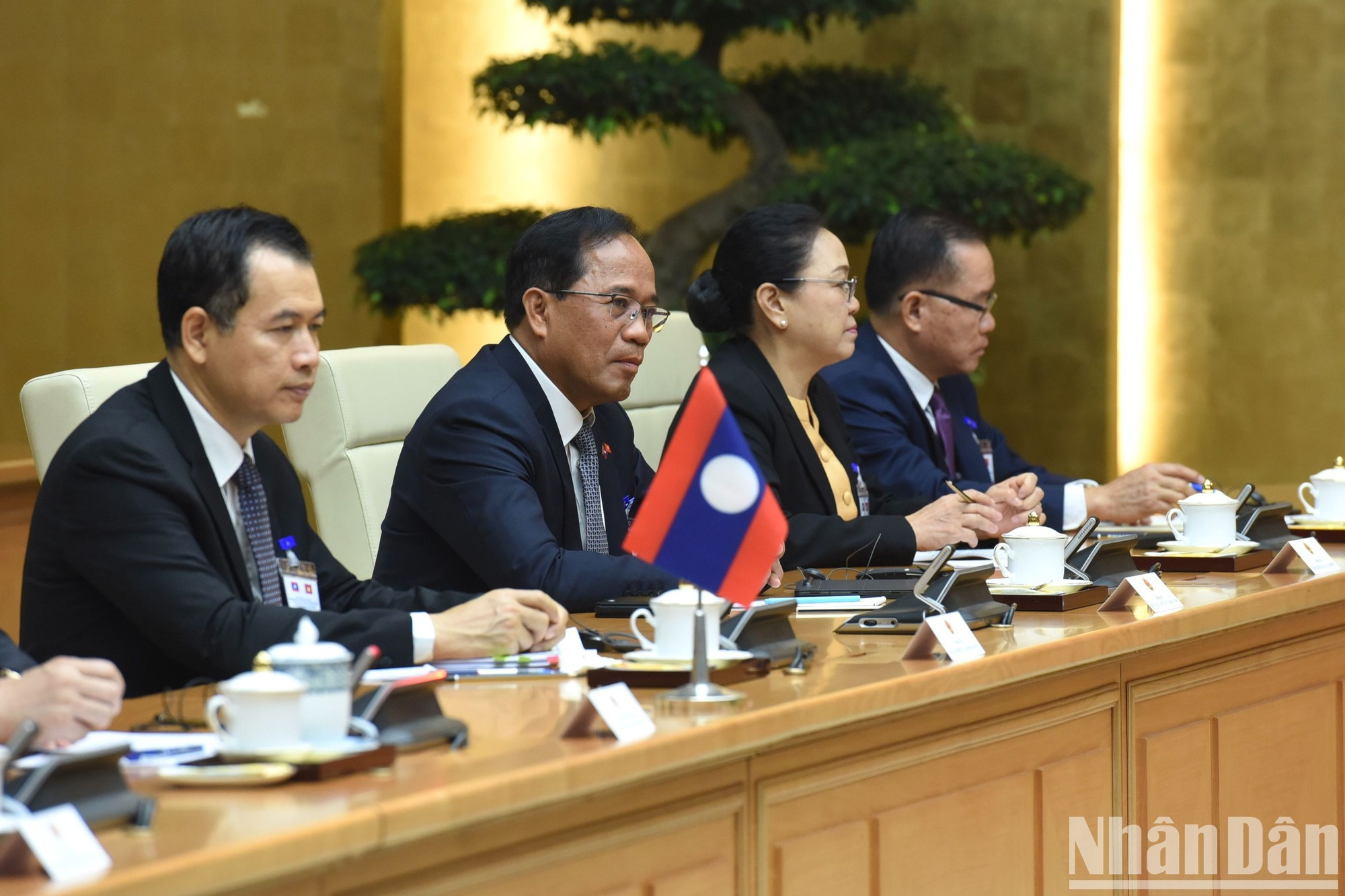 Los delegados laosianos. Los delegados laosianos.