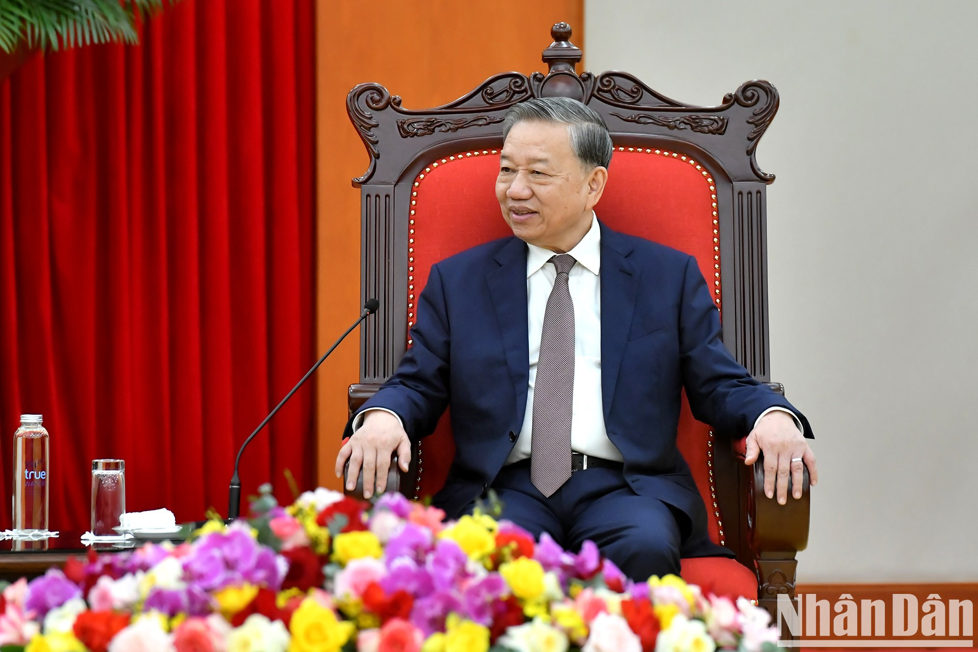 El secretario general del Partido Comunista de Vietnam, To Lam, habla en la cita. El secretario general del Partido Comunista de Vietnam, To Lam, habla en la cita.