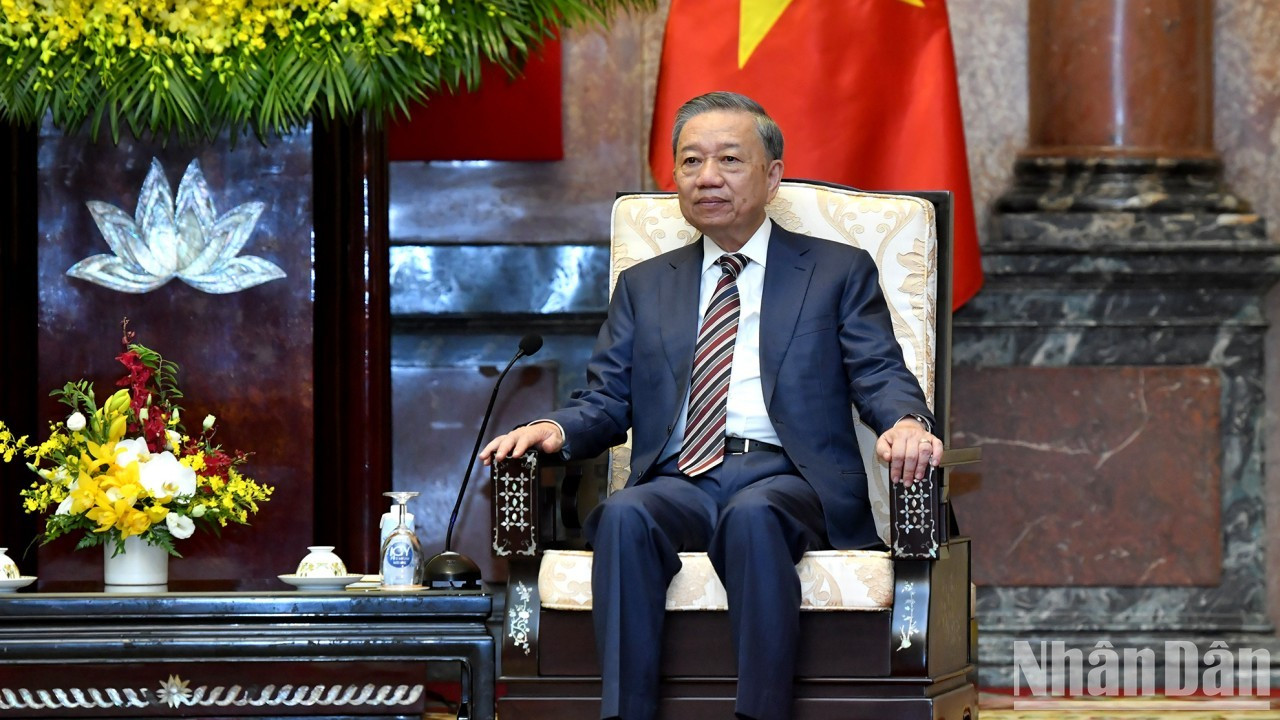 El presidente vietnamita, To Lam, habla en la cita. El presidente vietnamita, To Lam, habla en la cita.