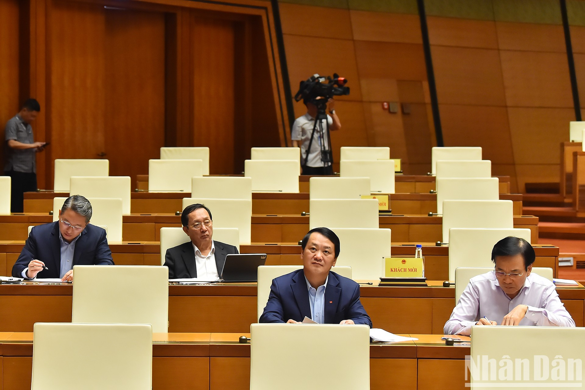 Los líderes de los ministerios y sectores en la cita.