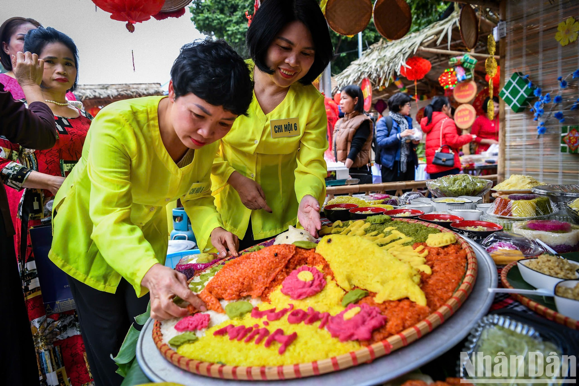 Las coloridas carpas. Las coloridas carpas.