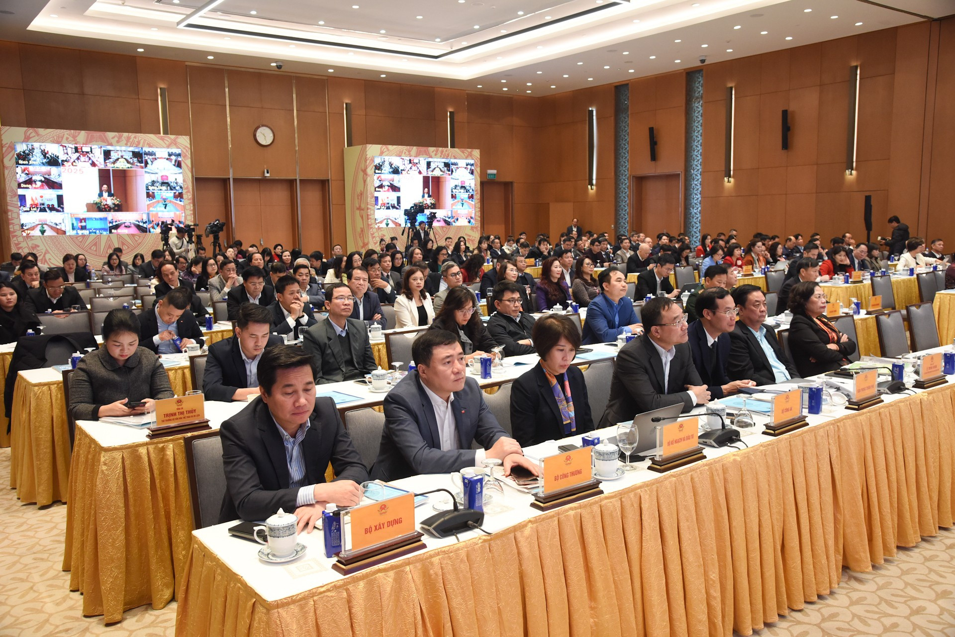 Delegados en el acto. Delegados en el acto.
