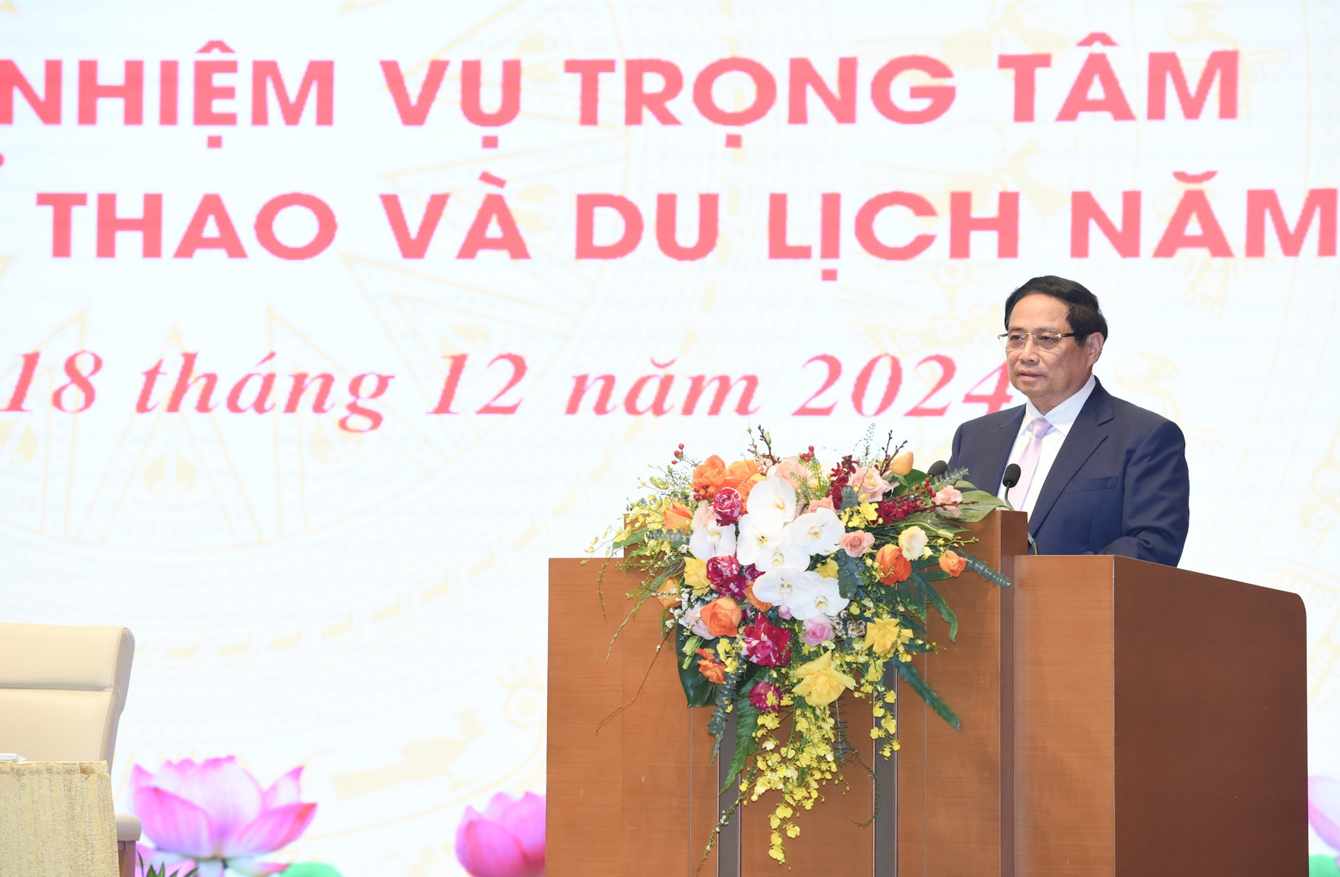 El primer ministro vietnamita, Pham Minh Chinh, pronuncia un discurso. El primer ministro vietnamita, Pham Minh Chinh, pronuncia un discurso.