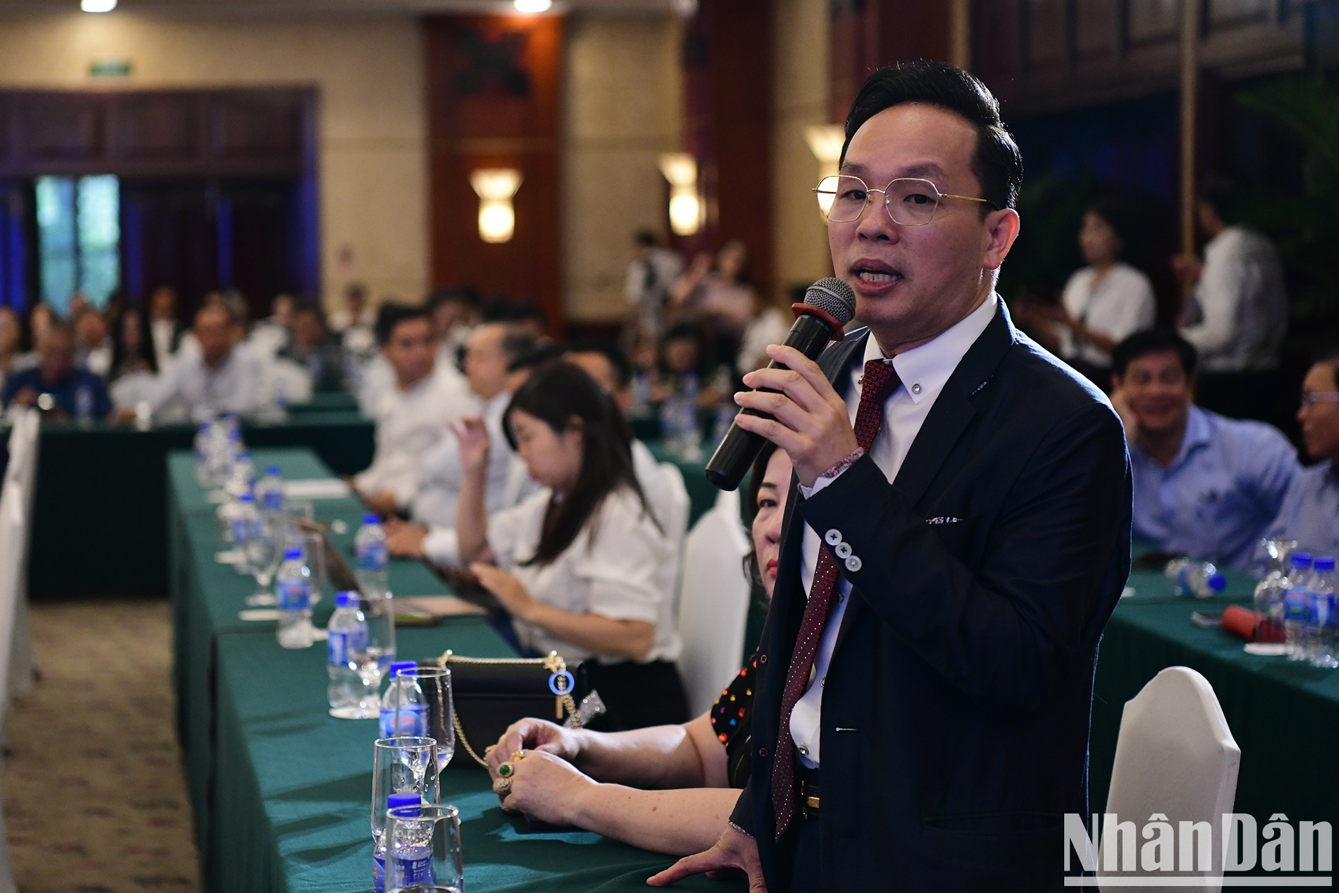 Nguyen Quang Huy, vicepresidente y jefe de la Oficina de Representación de la Asociación Nacional de Emprendedores y presidente del Fondo Nacional de Emprendedores. Nguyen Quang Huy, vicepresidente y jefe de la Oficina de Representación de la Asociación Nacional de Emprendedores y presidente del Fondo Nacional de Emprendedores.
