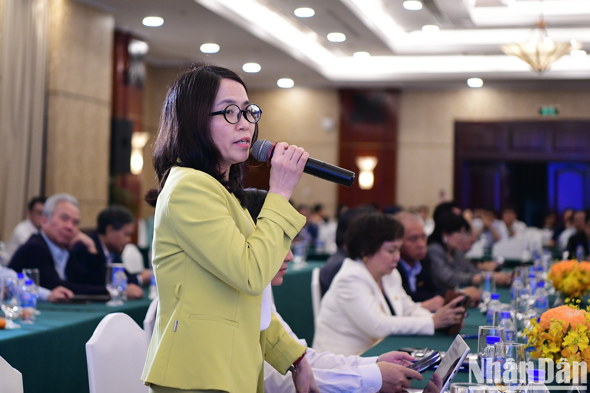 Bui Thu Thuy, subjefa del Departamento de Desarrollo de la Empresa Privada y Economía Colectiva del Ministerio de Finanzas. Bui Thu Thuy, subjefa del Departamento de Desarrollo de la Empresa Privada y Economía Colectiva del Ministerio de Finanzas.