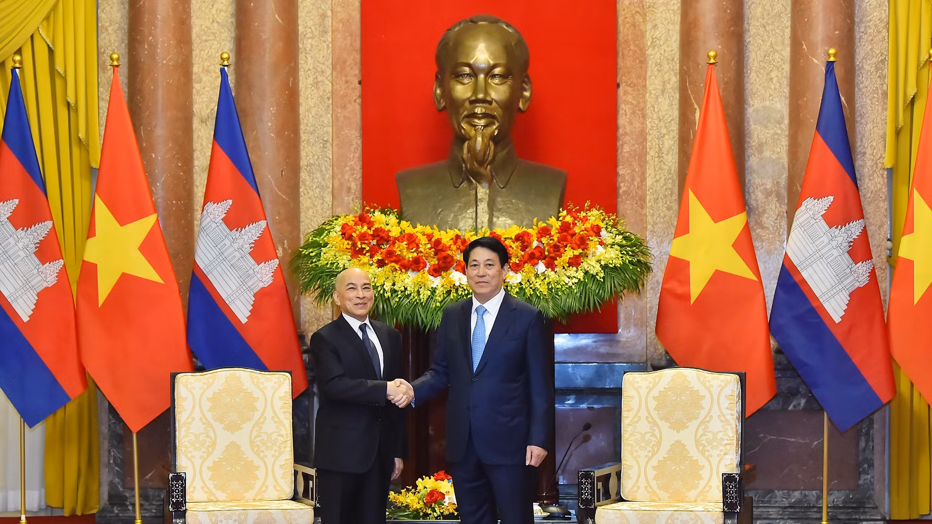 [Foto] Presidente vietnamita se reúne con rey de Camboya 