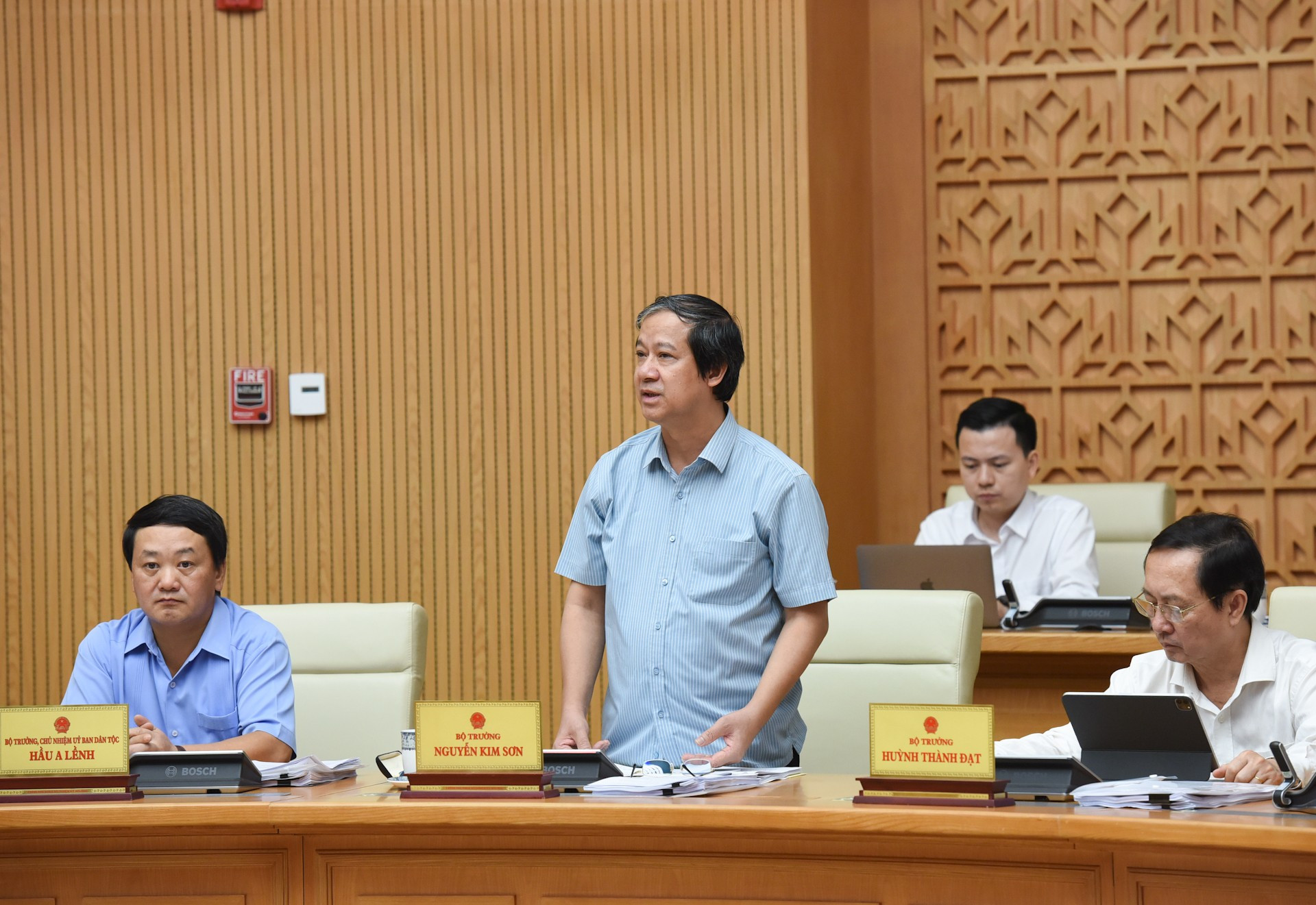 El ministro de Educación y Formación, Nguyen Kim Son.