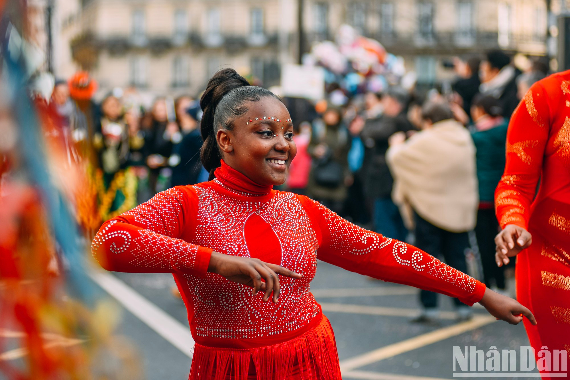 Con 400 años, el Carnaval de París es un alimento espiritual del que disfrutan tanto los adultos como los niños de la ciudad. Con 400 años, el Carnaval de París es un alimento espiritual del que disfrutan tanto los adultos como los niños de la ciudad.