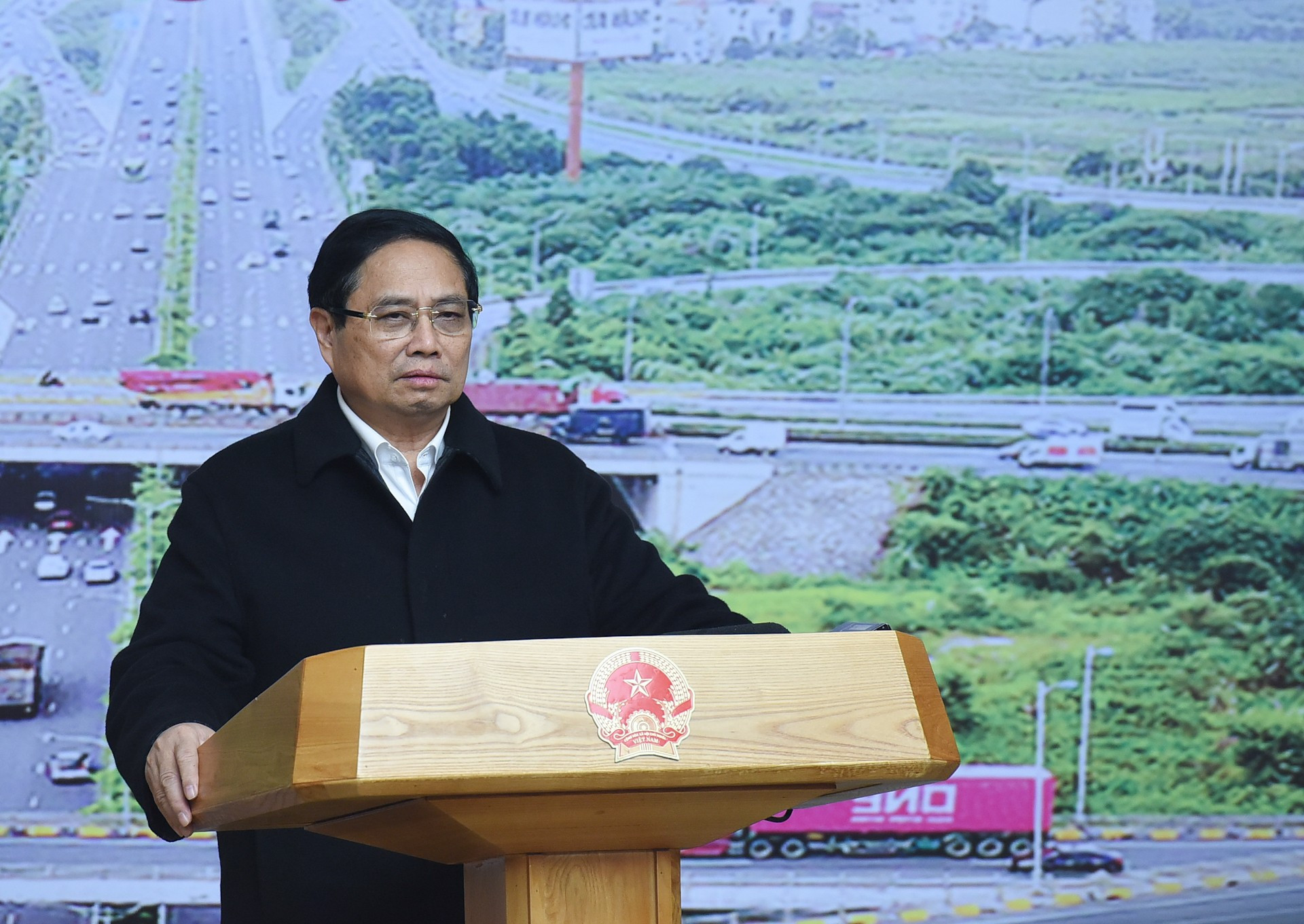 El primer ministro vietnamita, Pham Minh Chinh, habla en la cita. El primer ministro vietnamita, Pham Minh Chinh, habla en la cita.