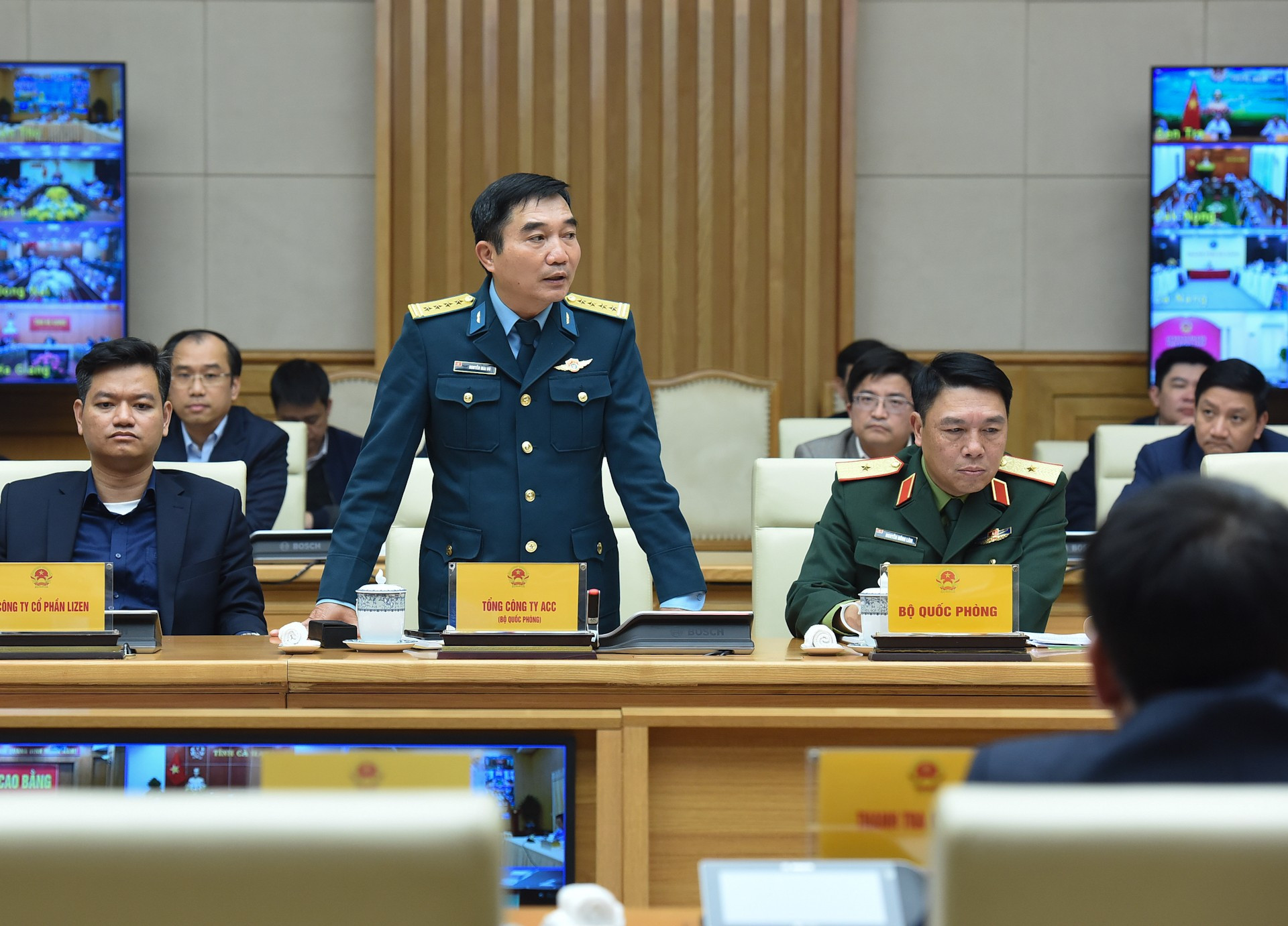 Representante de la Corporación ACC habla en la cita. Representante de la Corporación ACC habla en la cita.