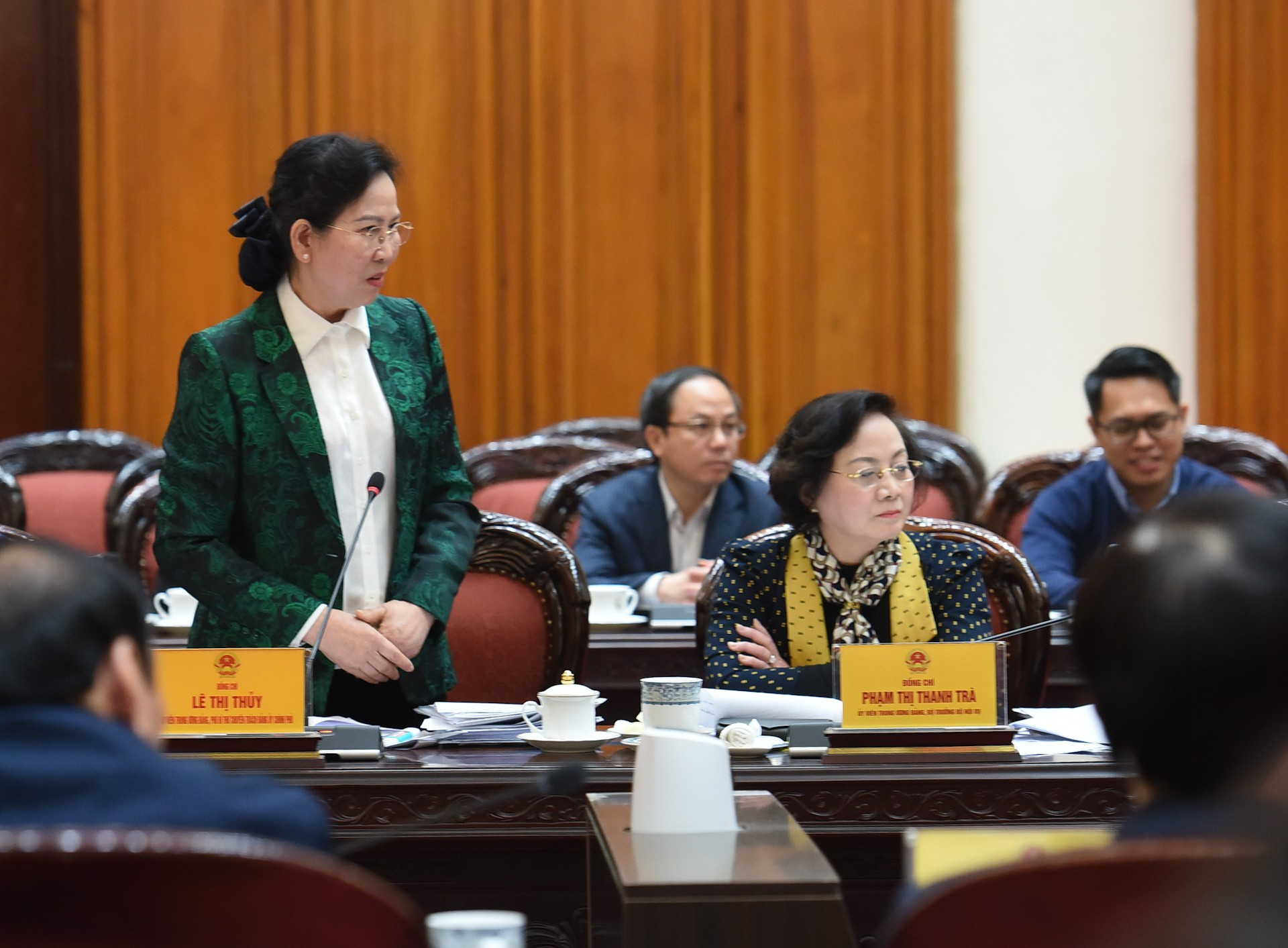 La subsecretaria del Comité del Partido del Gobierno, Le Thi Thuy.