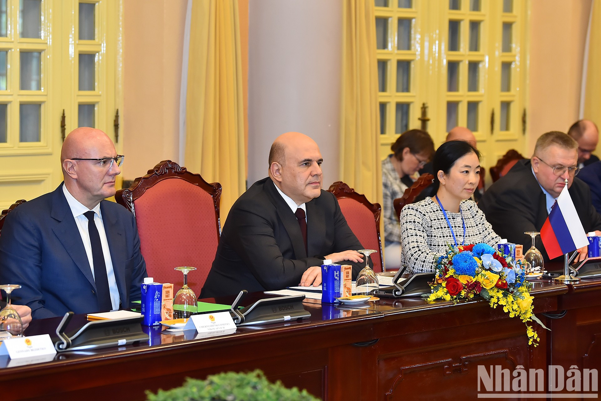 El primer ministro ruso, Mijail Vladimirovich Mishustin, interviene en la reunión.