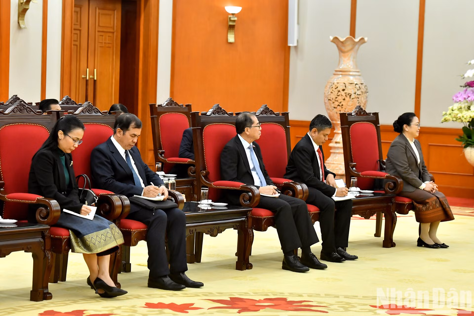 Delegados de Laos en el encuentro.