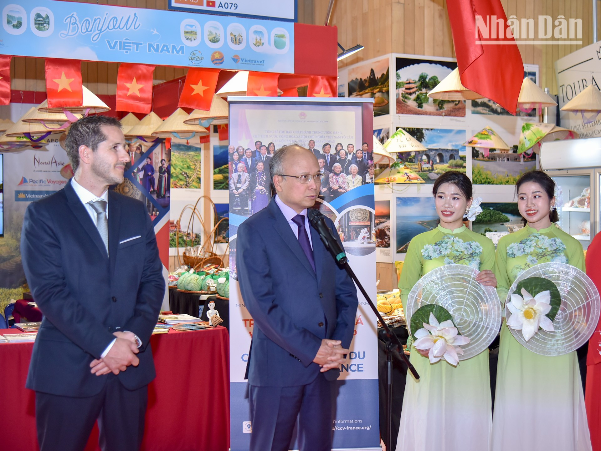 Por su parte, el embajador de Vietnam en Francia, Dinh Toan Thang, destacó la importancia de la Feria Internacional de París para promocionar la cultura, el turismo y los productos vietnamitas en Francia y Europa.