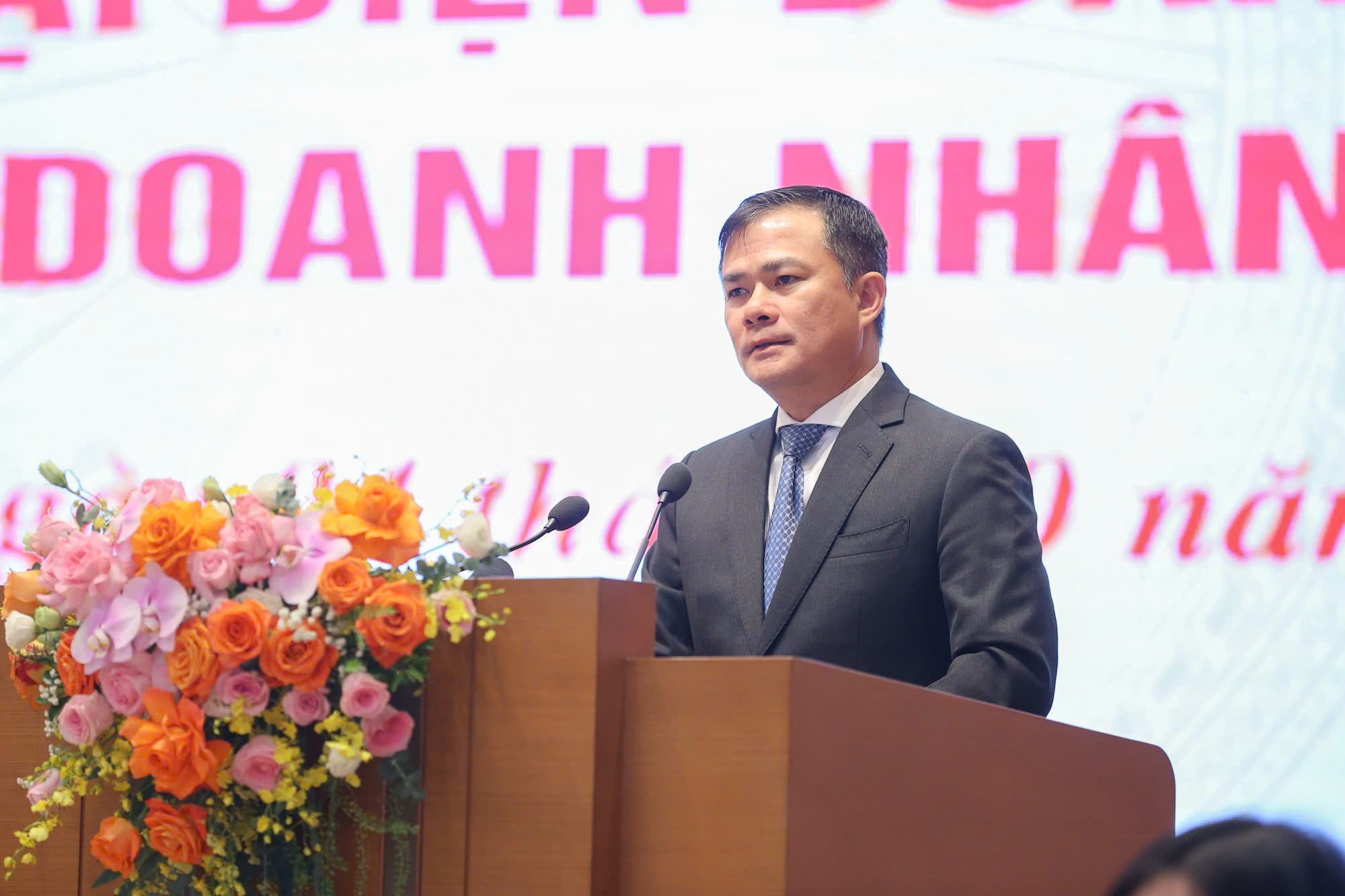 El presidente del Grupo Viettel, Tao Duc Thang.