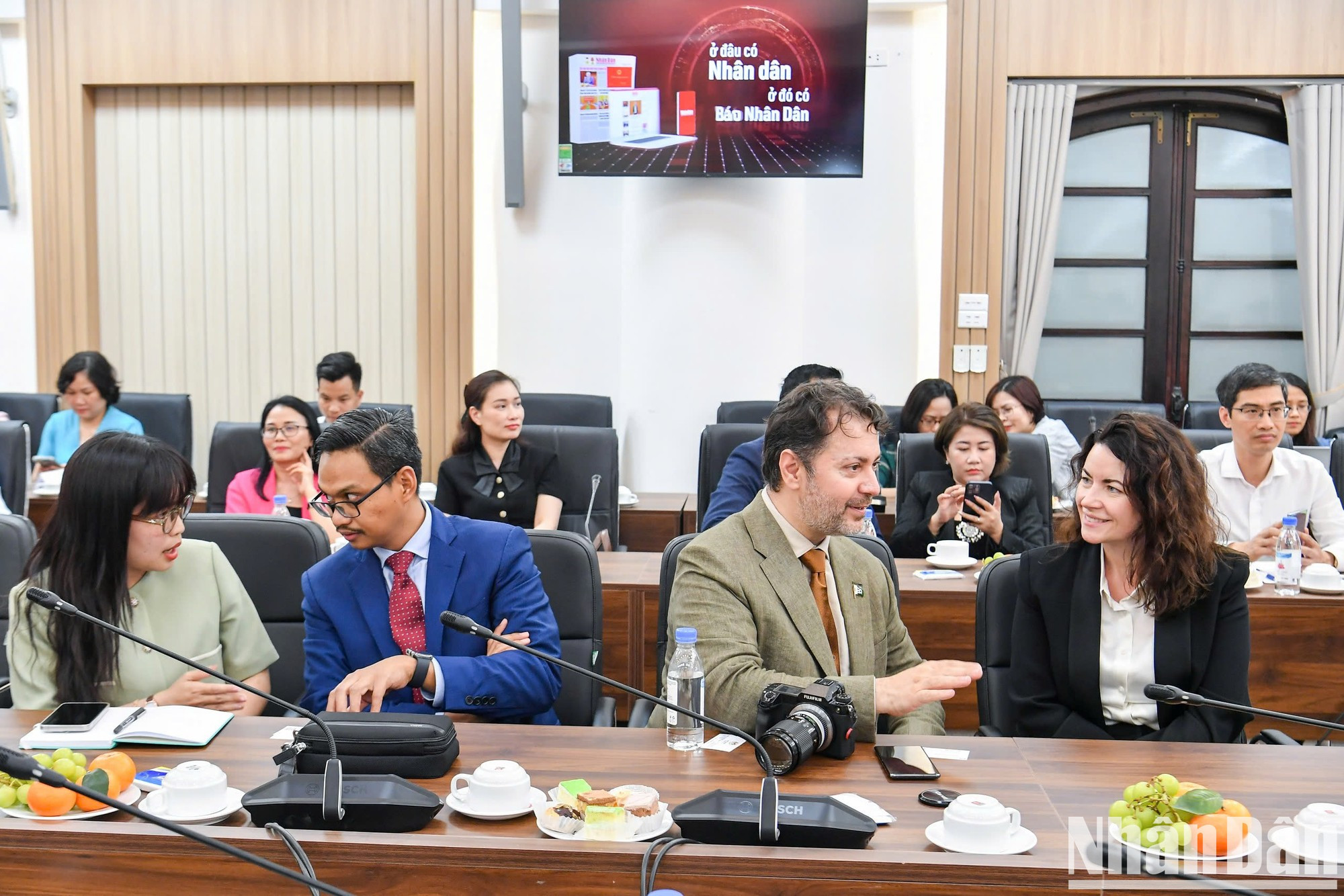 Los representantes de las Embajadas de Pakistán, Canadá y Malasia en Vietnam en el evento. Los representantes de las Embajadas de Pakistán, Canadá y Malasia en Vietnam en el evento.