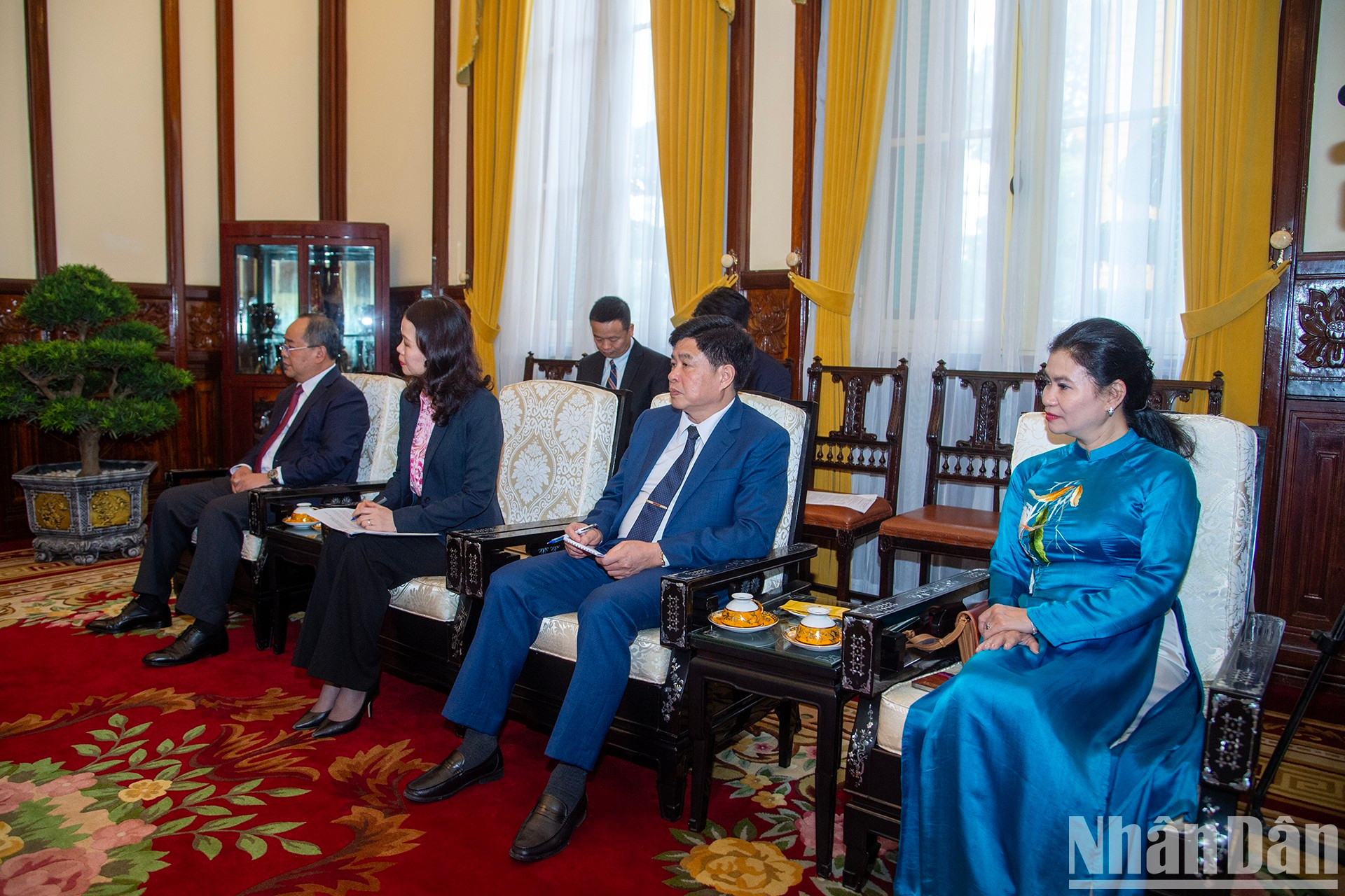 Delegados vietnamitas en la cita. Delegados vietnamitas en la cita.