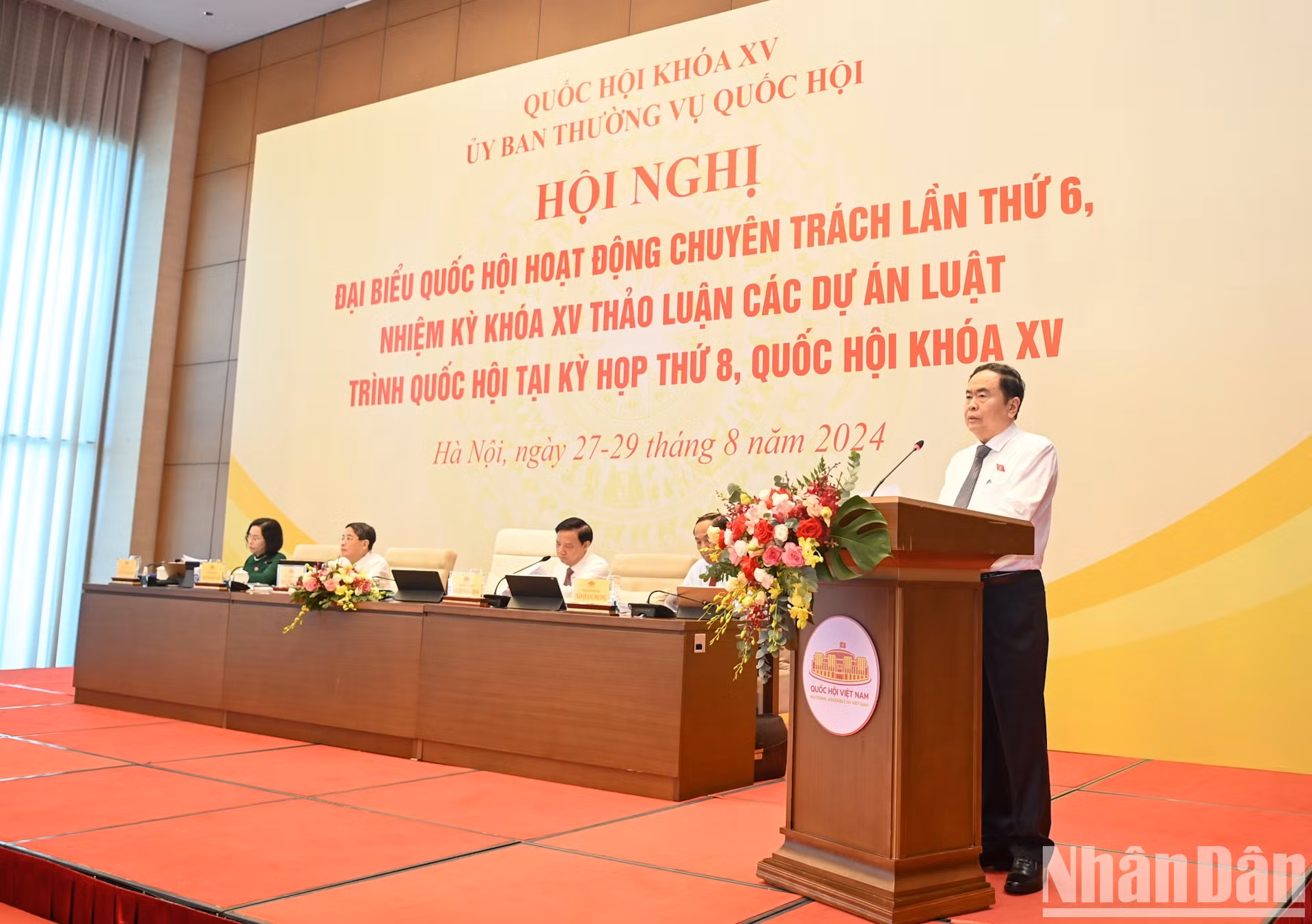 El titular del Legislativo, Tran Thanh Man, interviene en la cita.