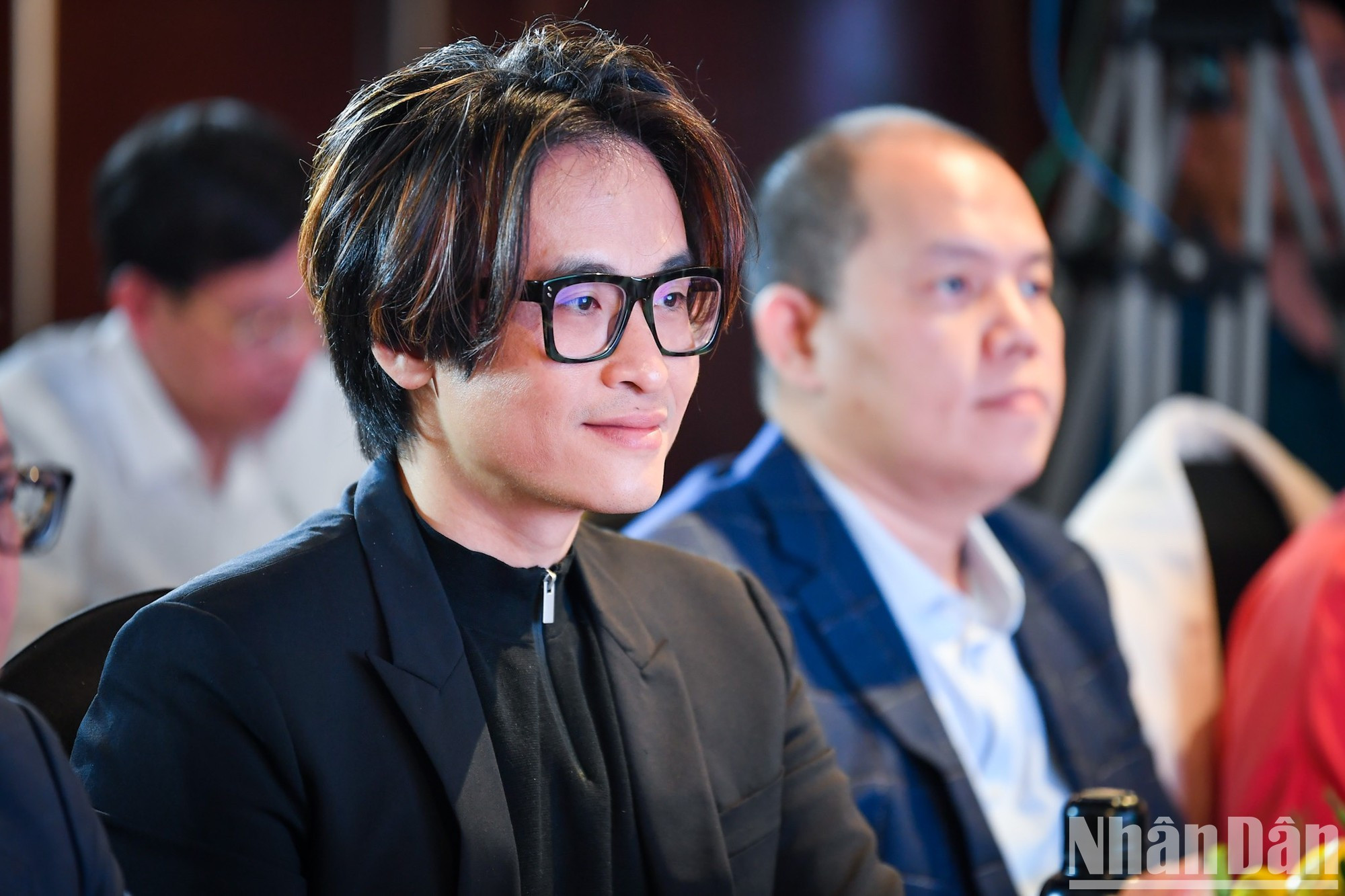 El artista vietnamita Ha Anh Tuan es uno de los 12 miembros del Consejo del Jurado.