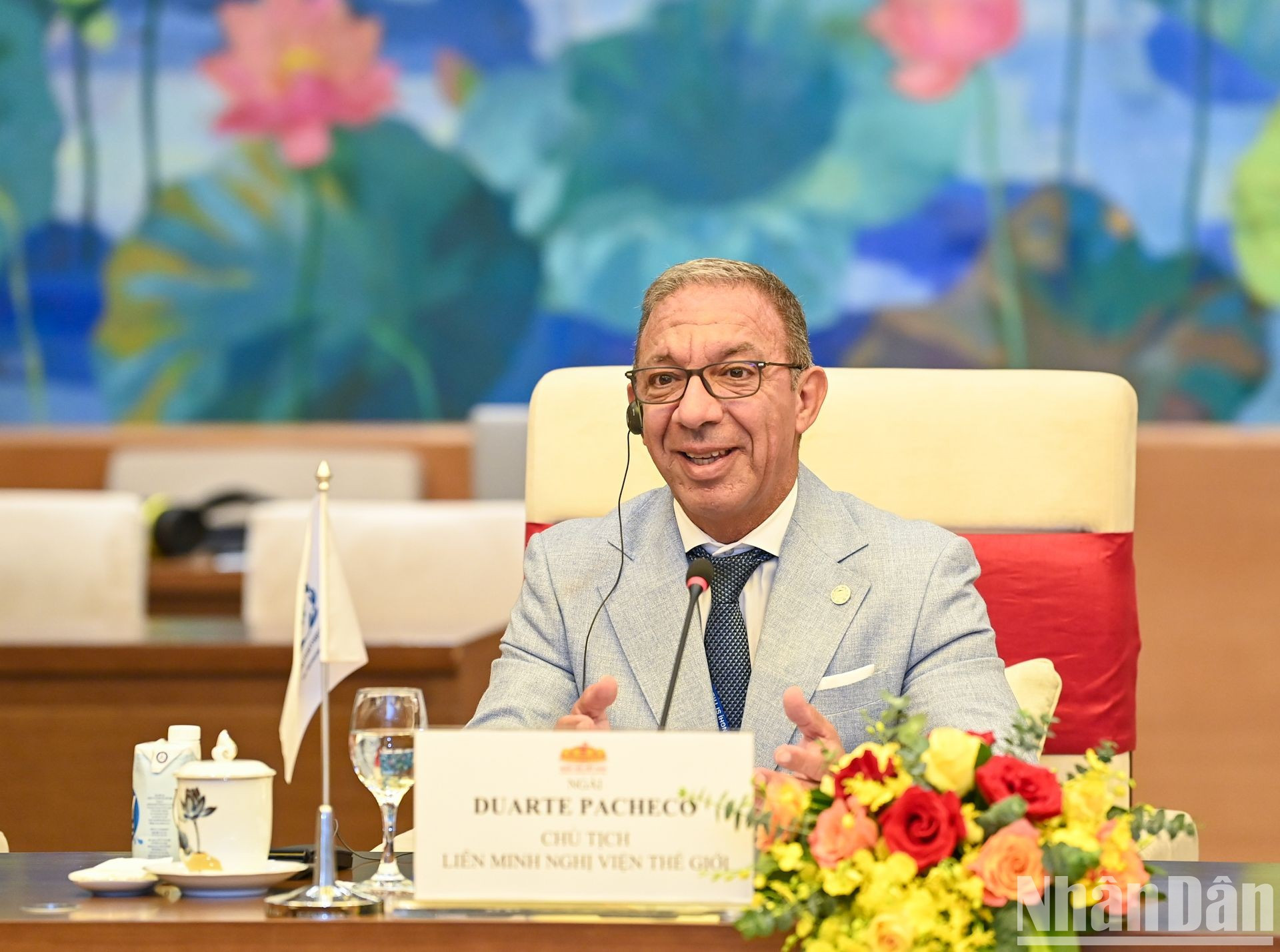 El presidente de la UIP, Duarte Pacheco, habla en la cita.