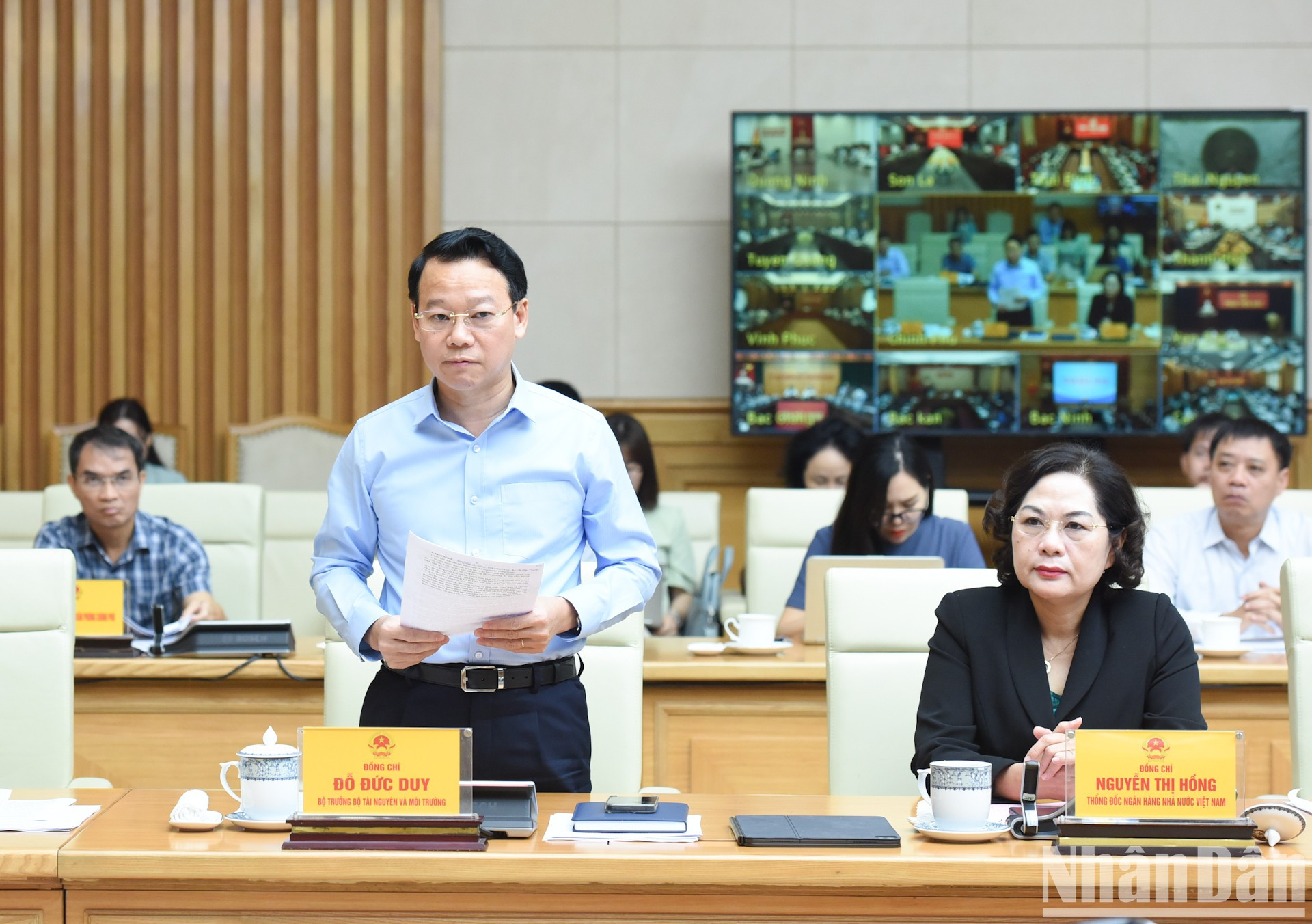 El ministro de Recursos Naturales y Medio Ambiente, Do Duc Duy, destaca que los pronósticos de índices extremos e inusuales y los pronósticos detallados de inundaciones repentinas y deslizamientos de tierra en cada aldea no fueron los esperados. El ministro de Recursos Naturales y Medio Ambiente, Do Duc Duy, destaca que los pronósticos de índices extremos e inusuales y los pronósticos detallados de inundaciones repentinas y deslizamientos de tierra en cada aldea no fueron los esperados.