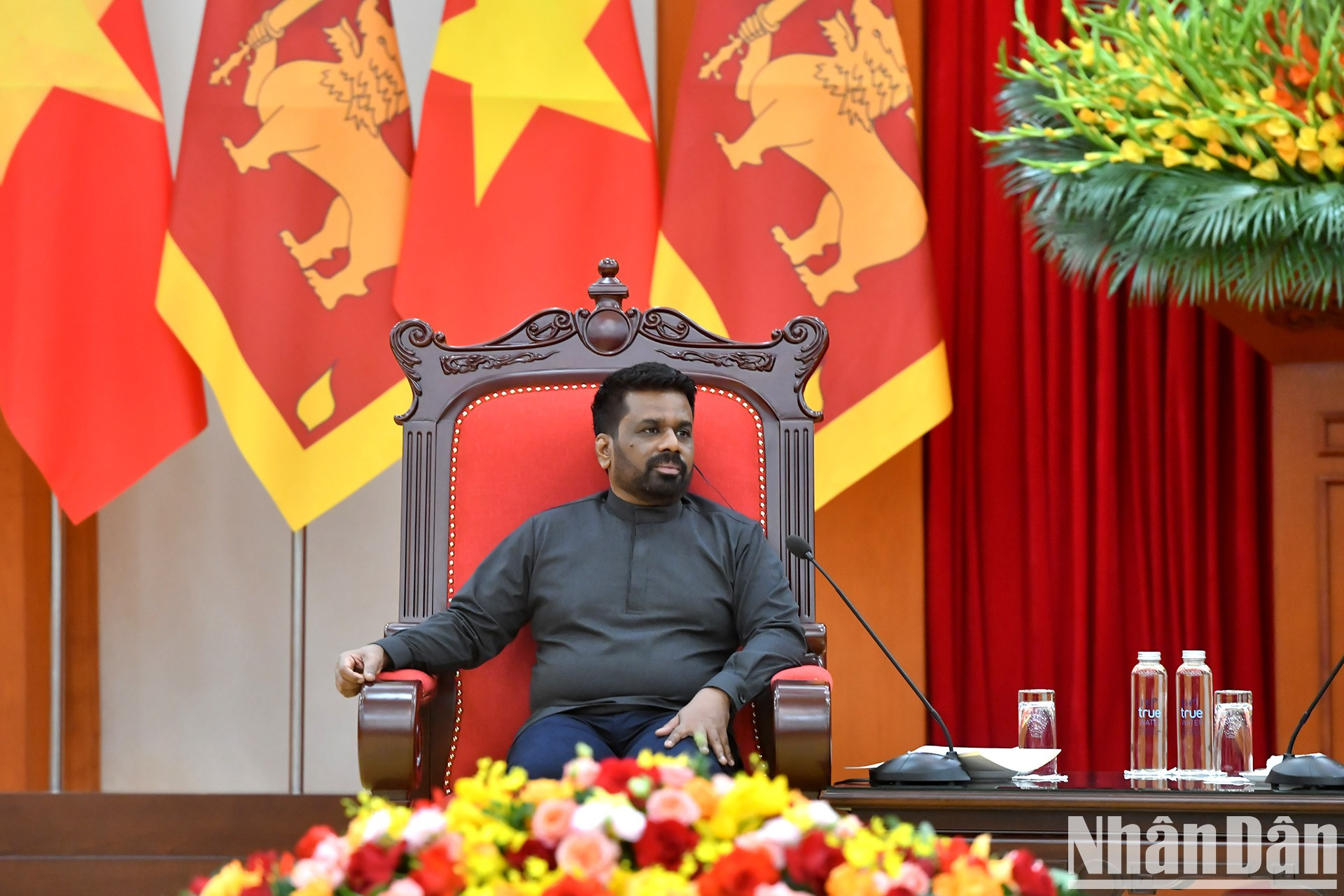 El presidente de Sri Lanka, Anura Kumara Dissanayaka, en el acto. El presidente de Sri Lanka, Anura Kumara Dissanayaka, en el acto.