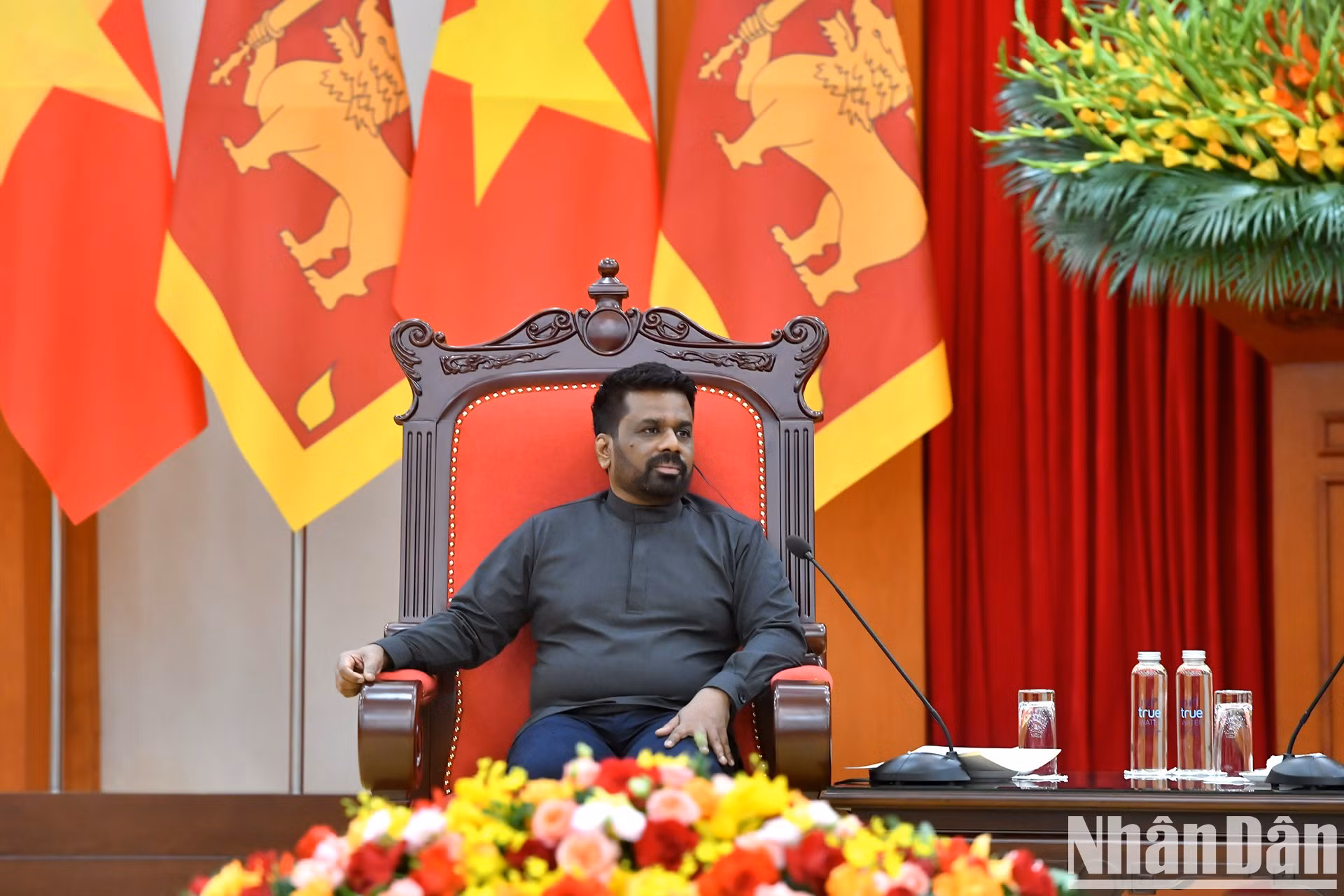 El presidente de Sri Lanka, Anura Kumara Dissanayaka, en el acto. El presidente de Sri Lanka, Anura Kumara Dissanayaka, en el acto.