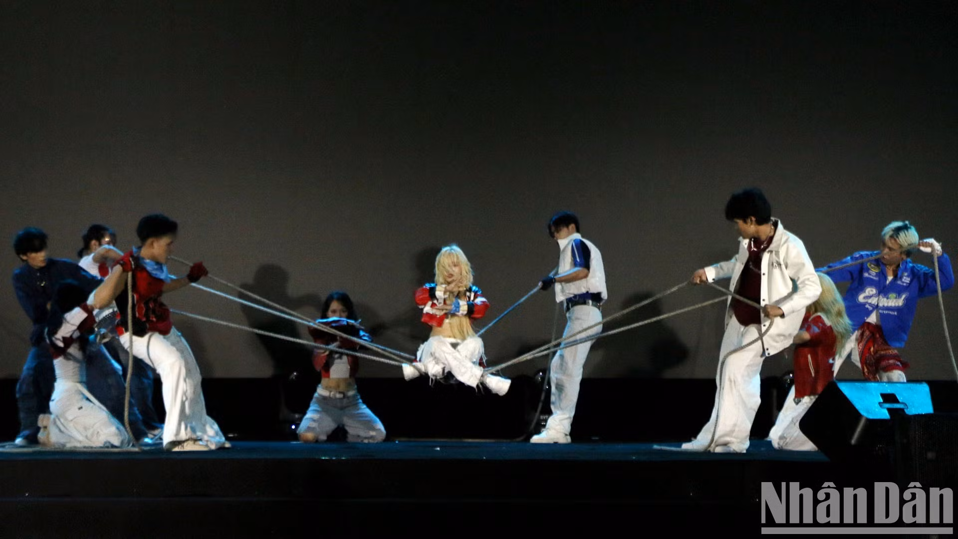 Impresionante actuación en la velada de intercambio.