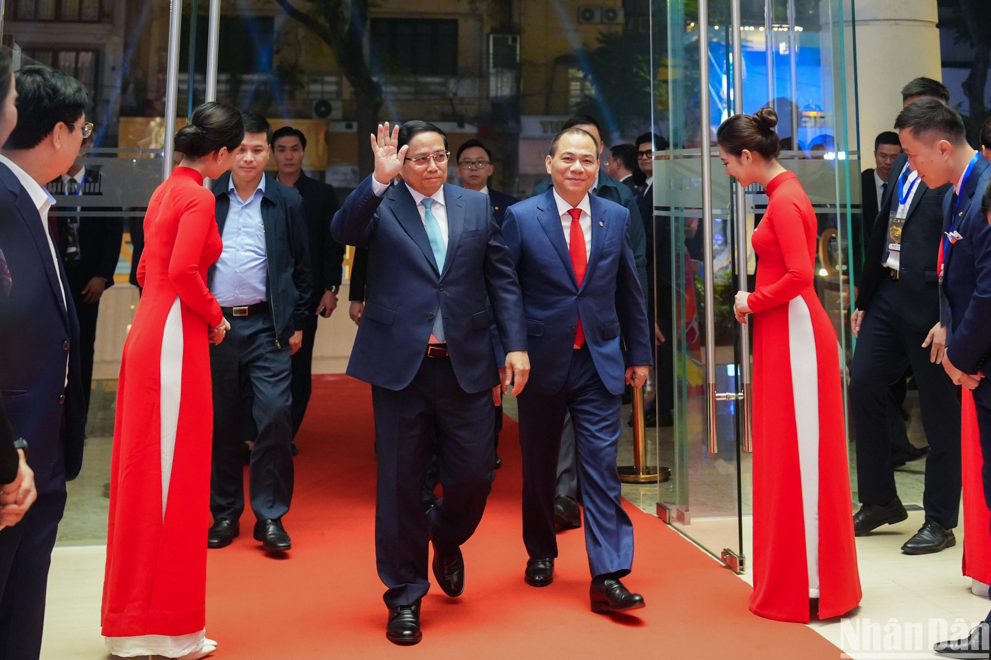 [Foto] Premier vietnamita asiste a ceremonia de entrega de Premios VinFuture 2024 ảnh 1