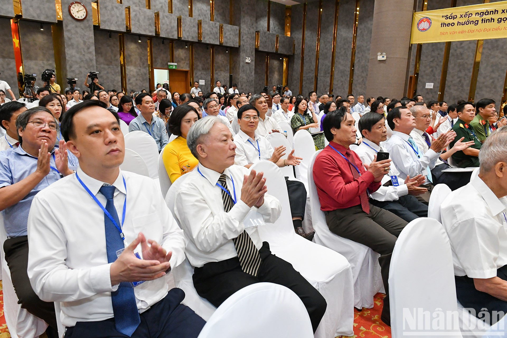 Delegados asistentes al Congreso. Delegados asistentes al Congreso.